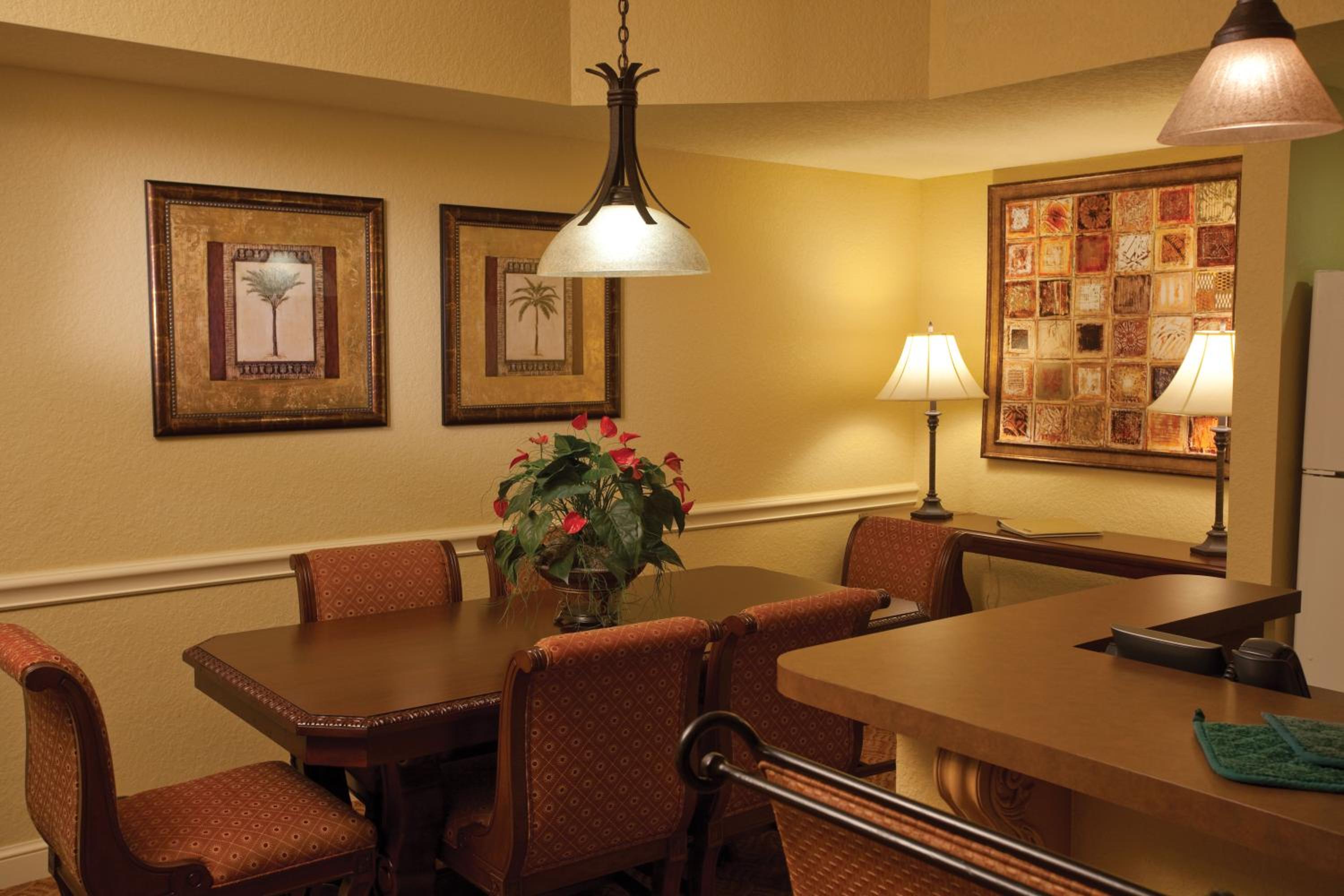 One-Bedroom Suite