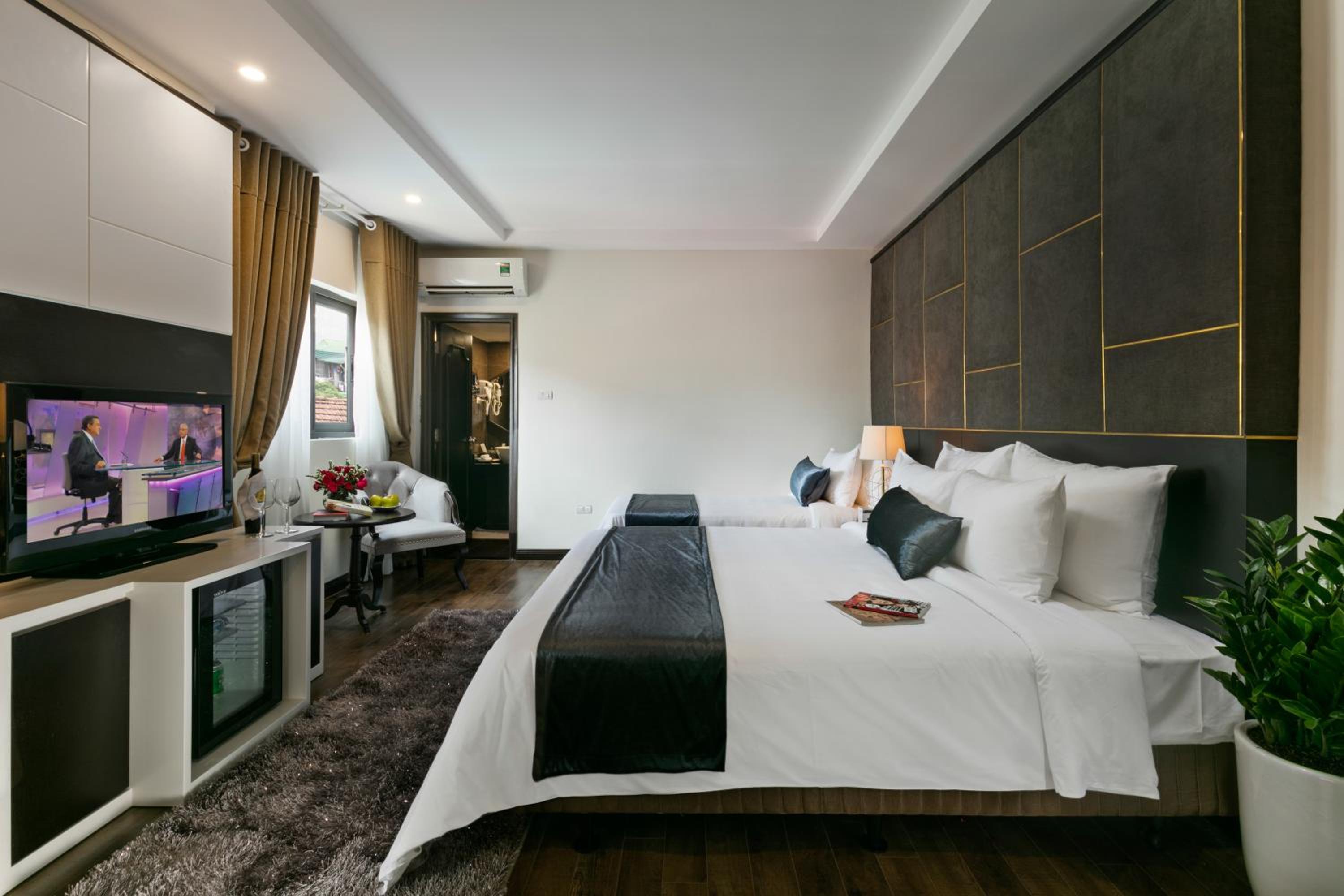 Deluxe Family Suite