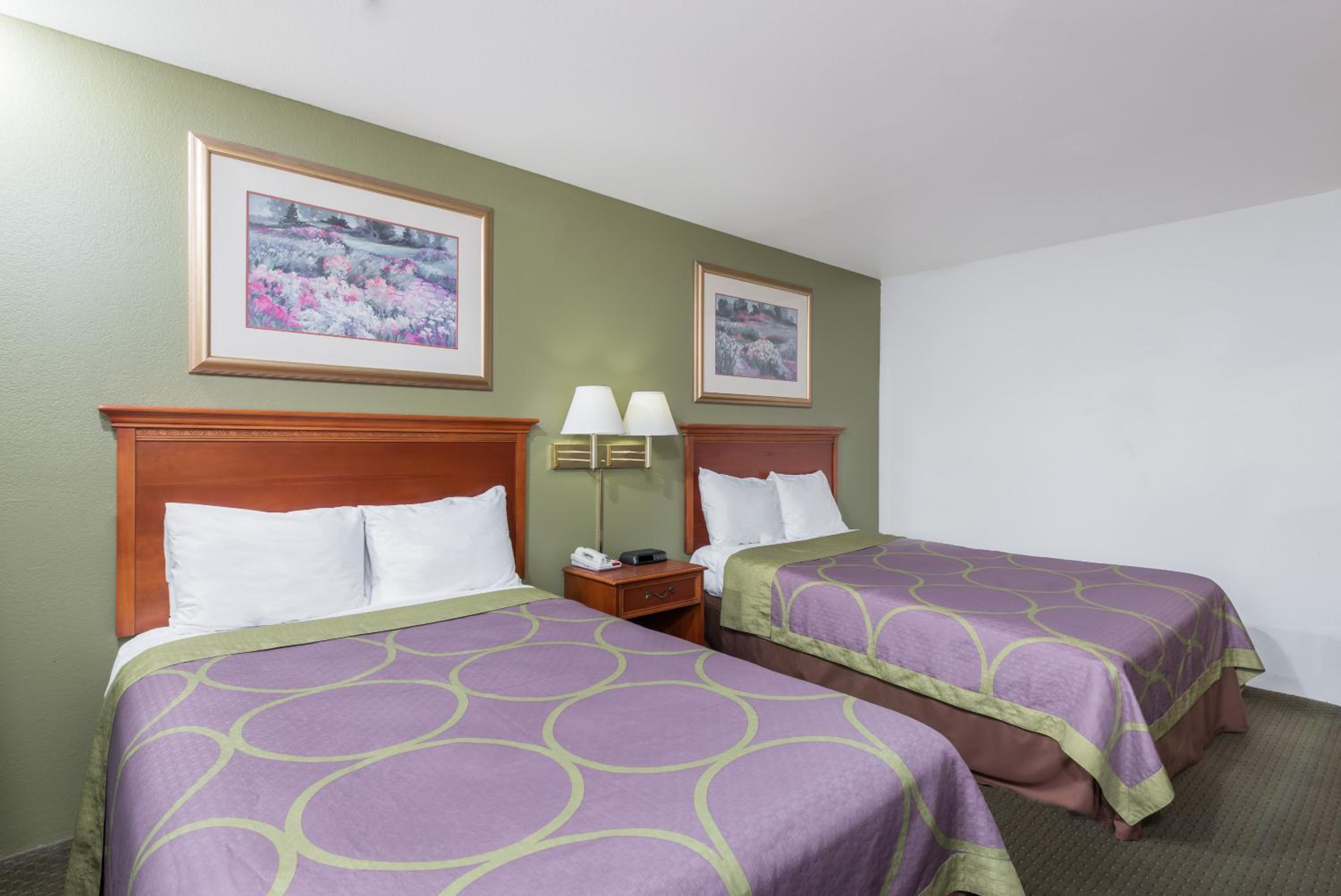 Room with Two Double Beds - Non-Smoking photo 1