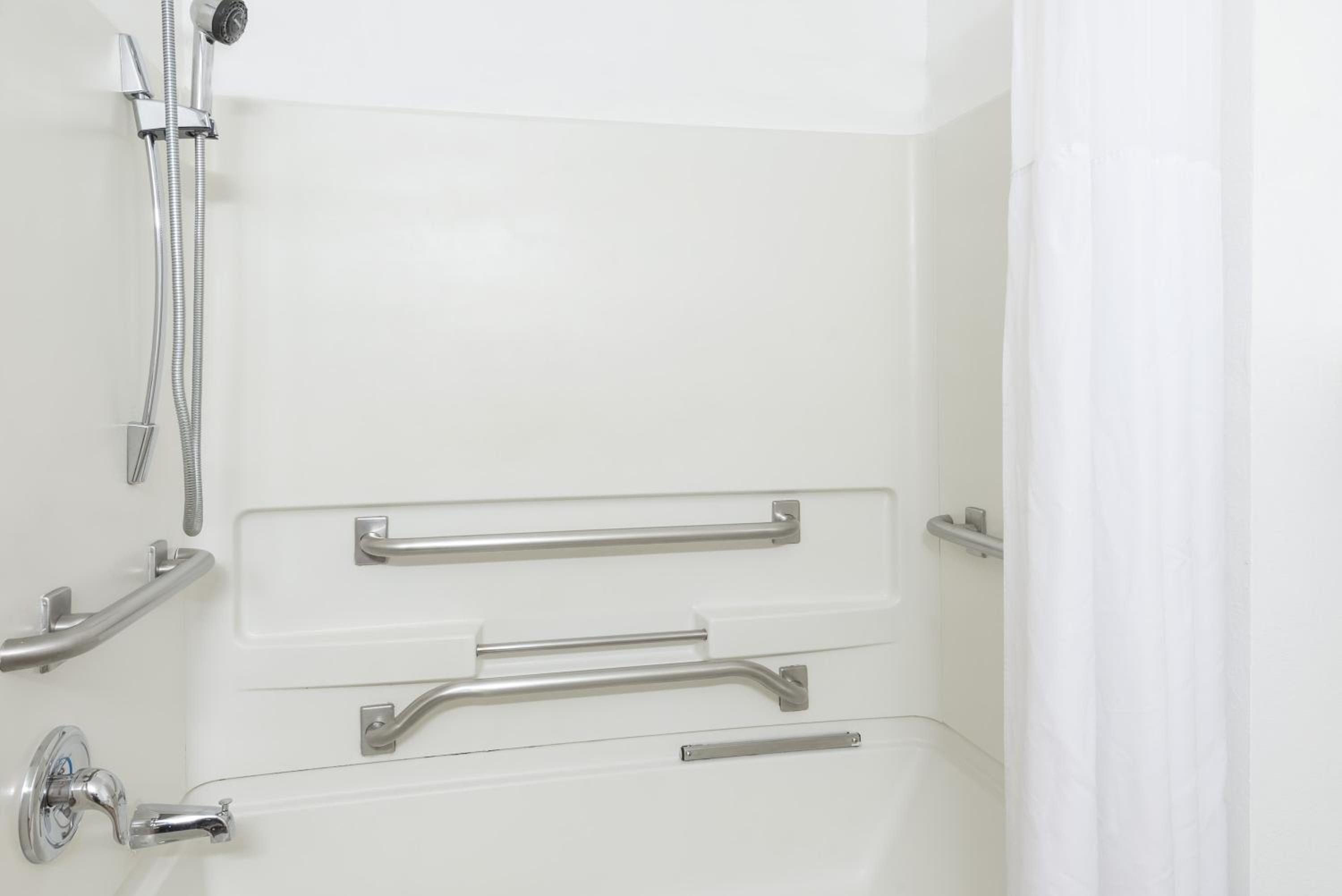 Super 8 by Wyndham Pittsburgh/Monroeville, Photo 6