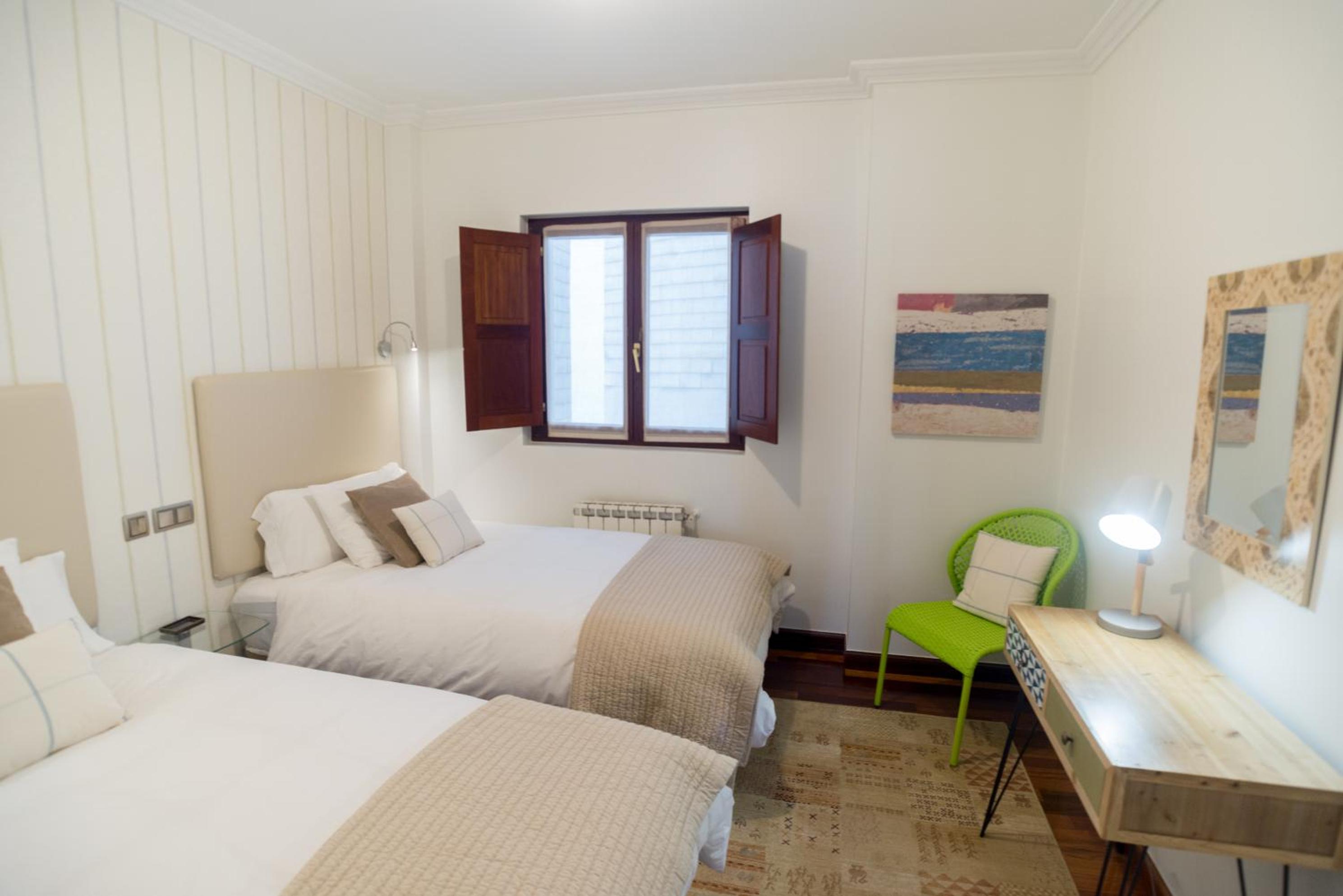 Twin Room - Photo 4