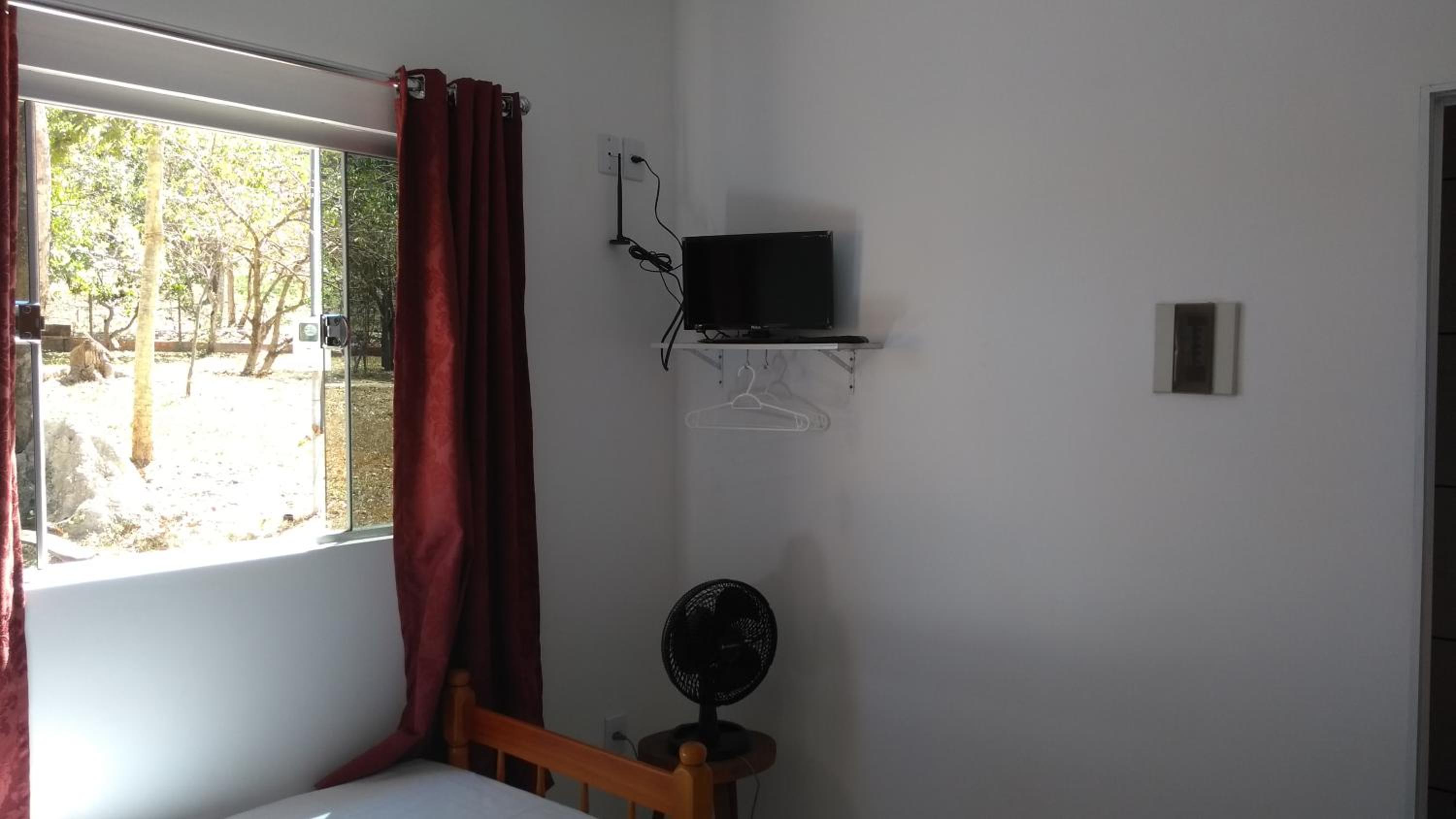 Triple Room with Private Bathroom photo 2