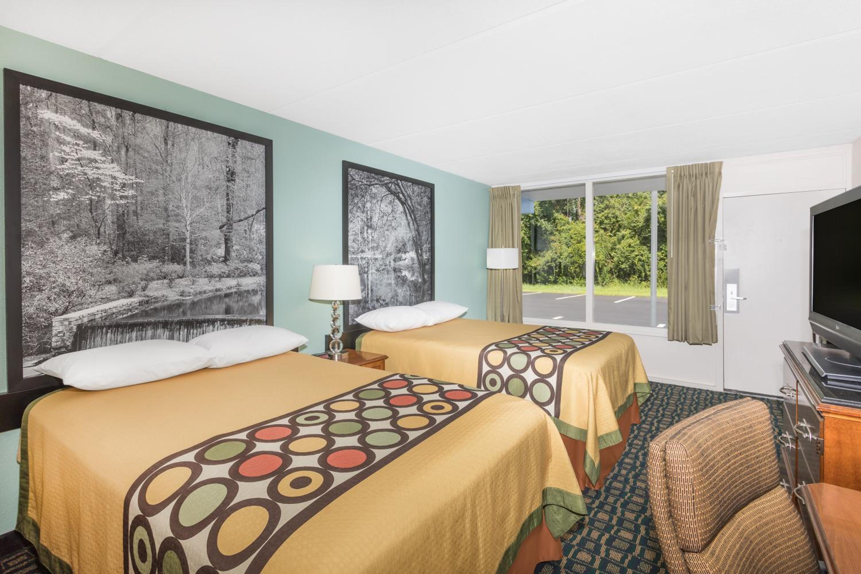 Double Room with Two Double Beds - Non-Smoking (4 Adults) - Photo 3