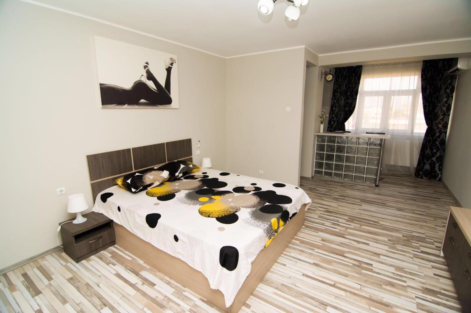 Studio Apartment photo 3