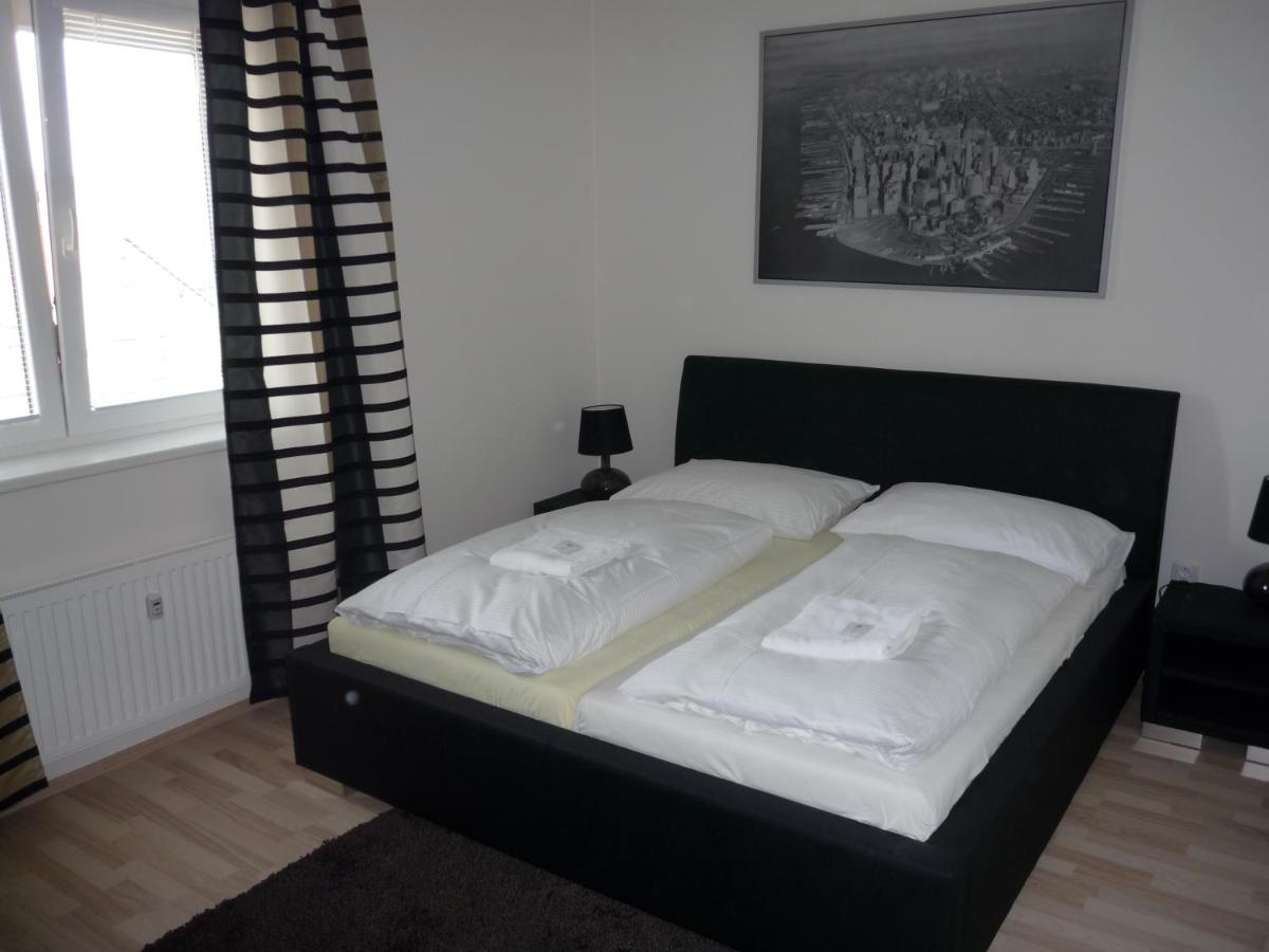 Apartment photo 1