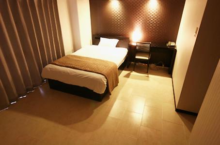 Deluxe Double Room with Small Double Bed (Check-In until 20:00) photo 3