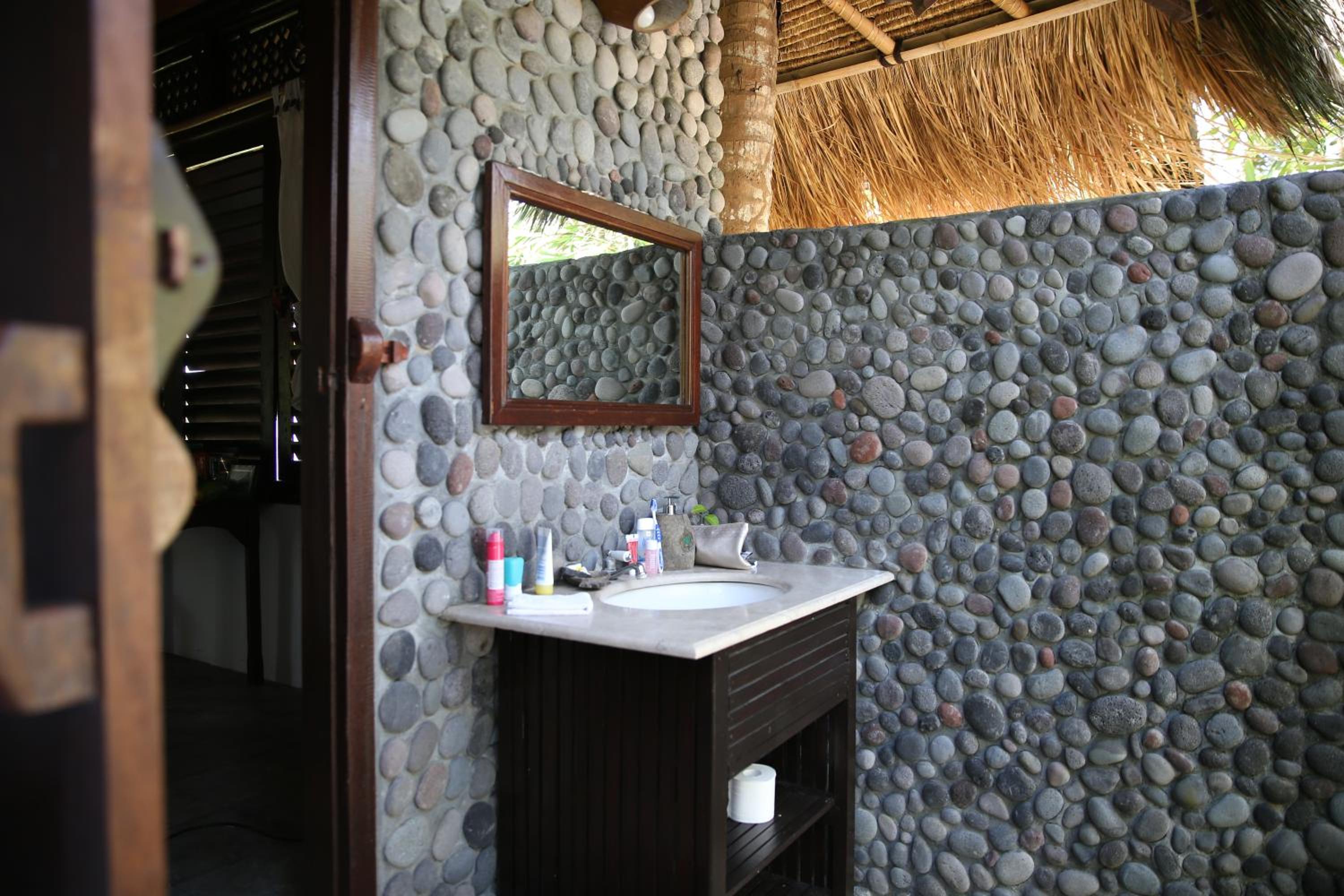 Bungalow with Sea View photo 2