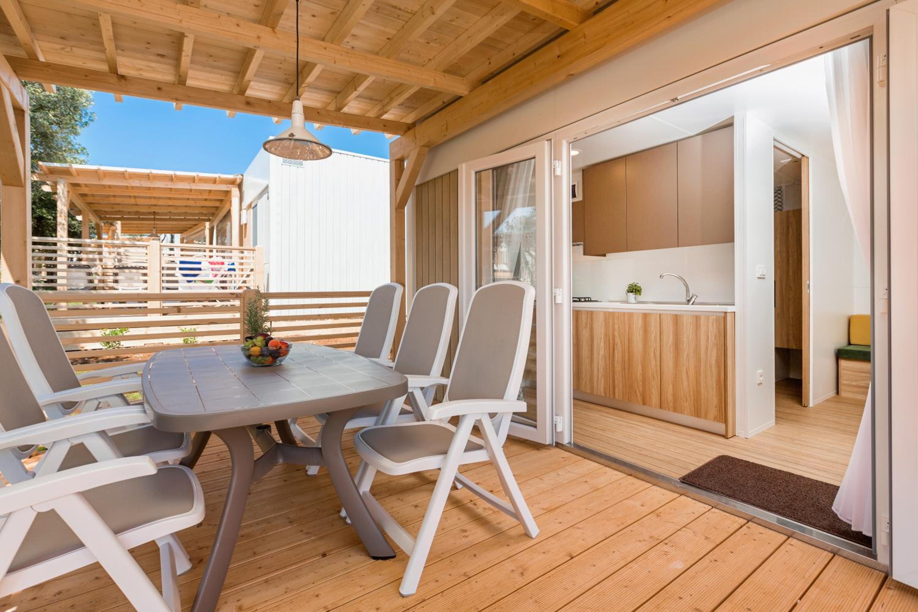 Two-Bedroom Mobile Home - Forest Escape photo 3