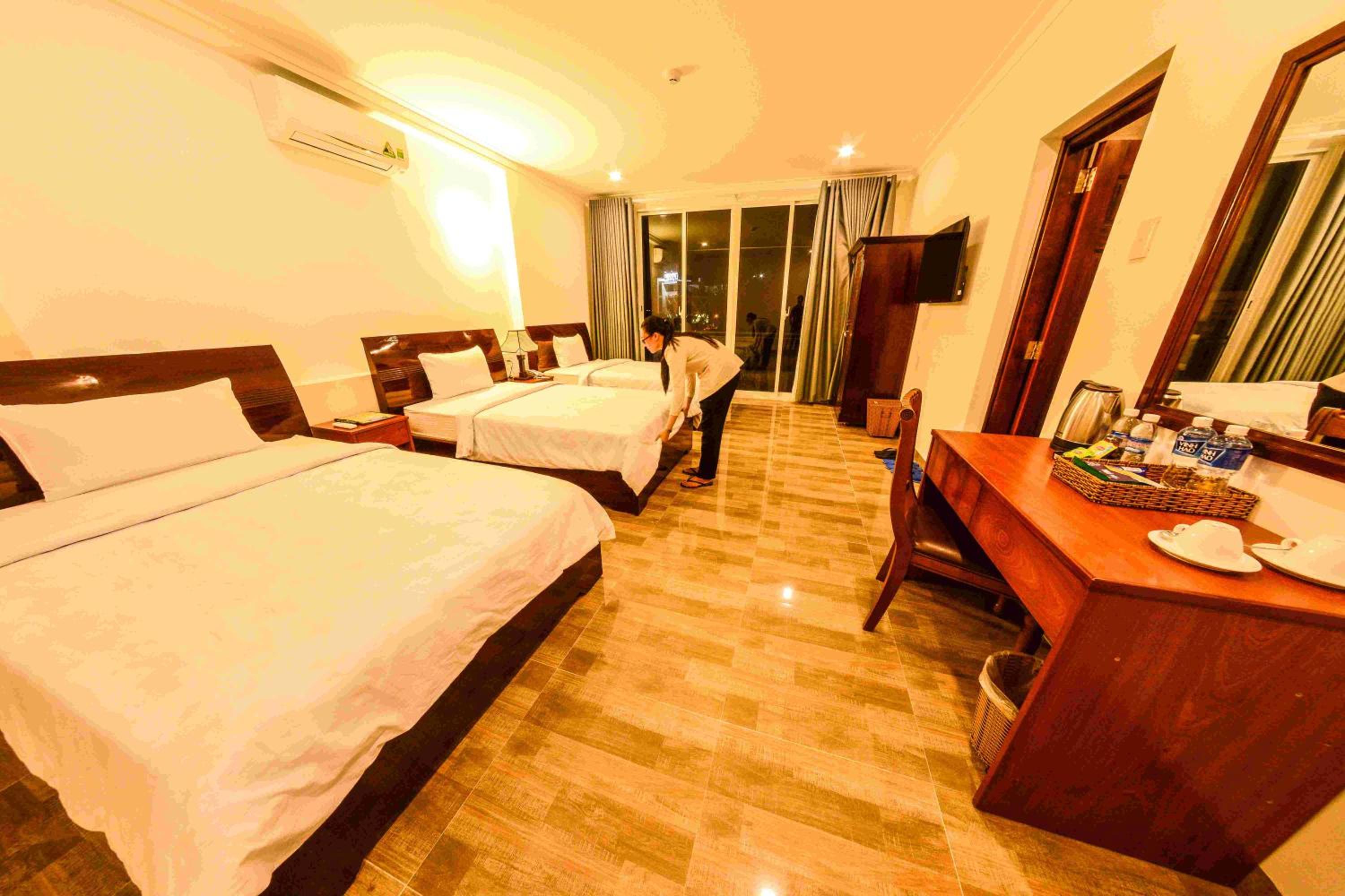 Superior Triple Room photo 3
