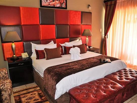 Deluxe Room - Photo 3