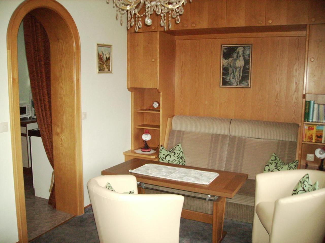 Double Room with Balcony photo 3