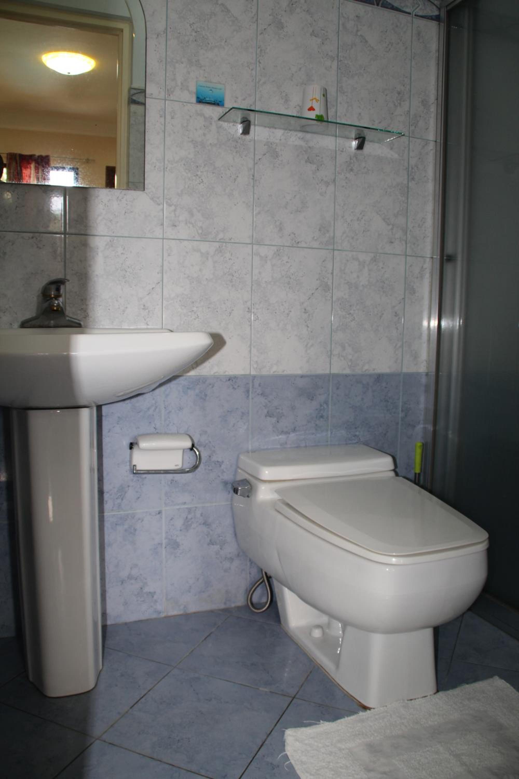 Deluxe Twin Room with Sea View photo 3