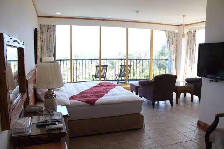 Deluxe Quadruple Room photo 2