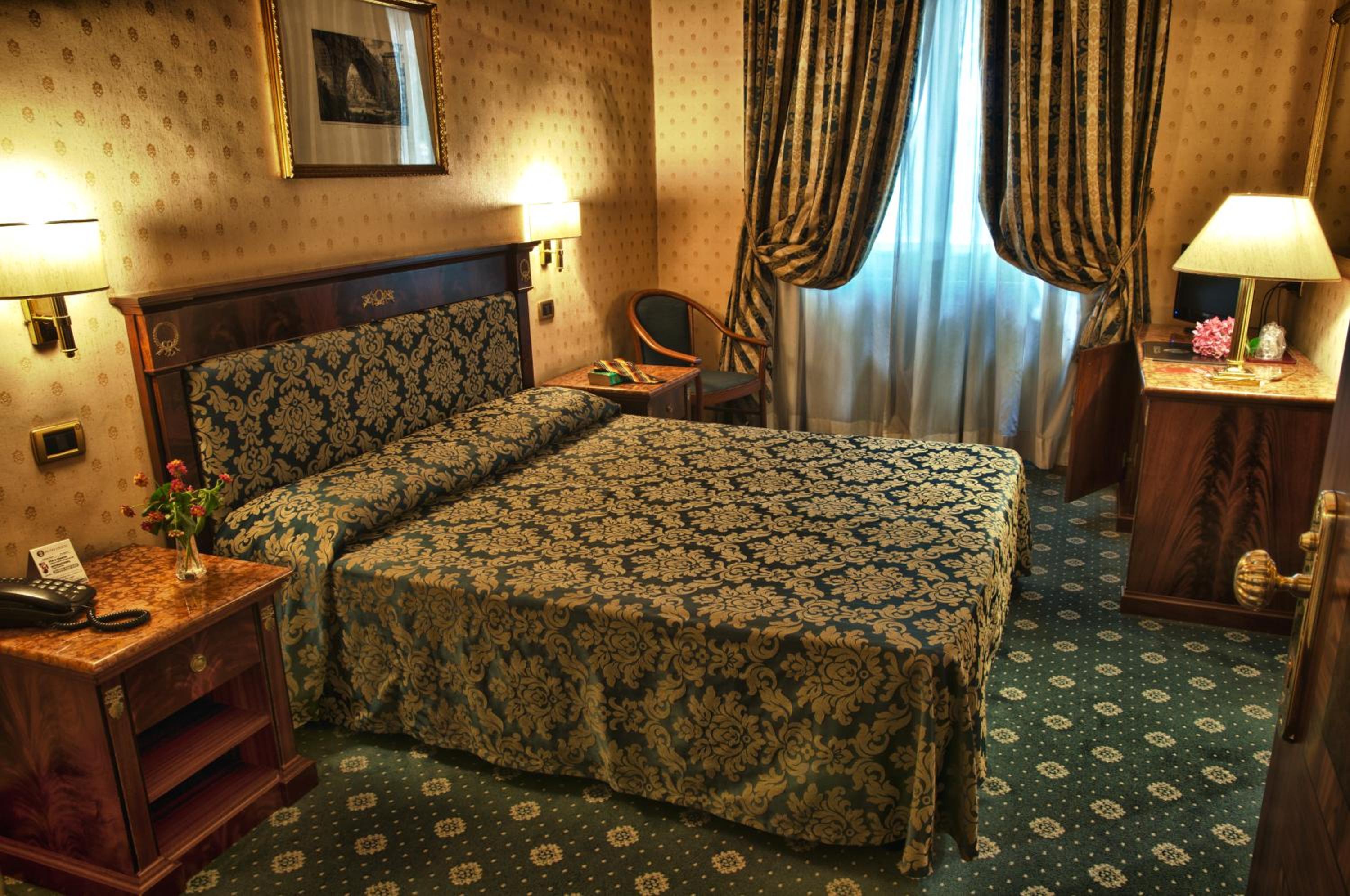 Double or Twin Room photo 3