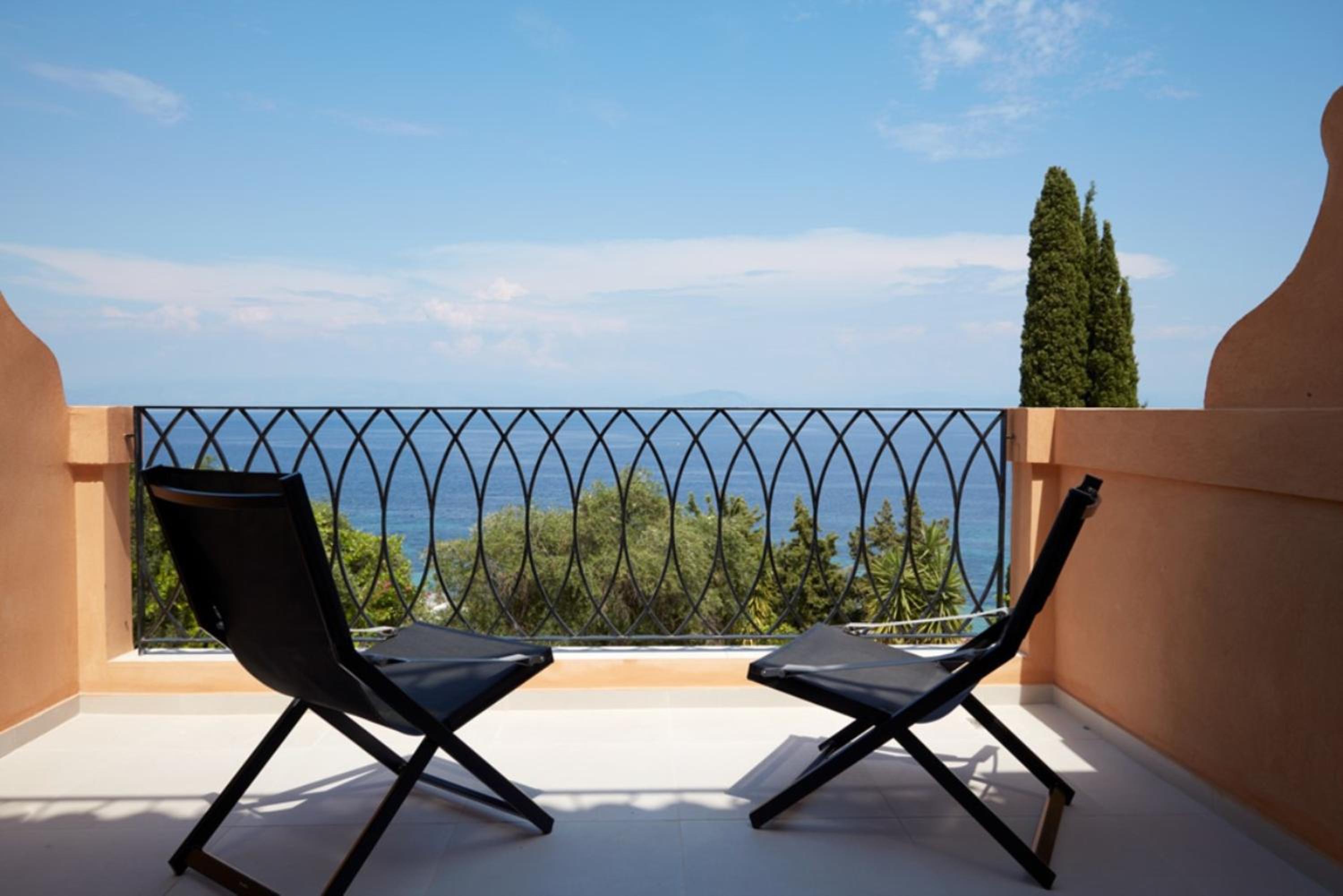 Junior Suite with Sea View photo 2