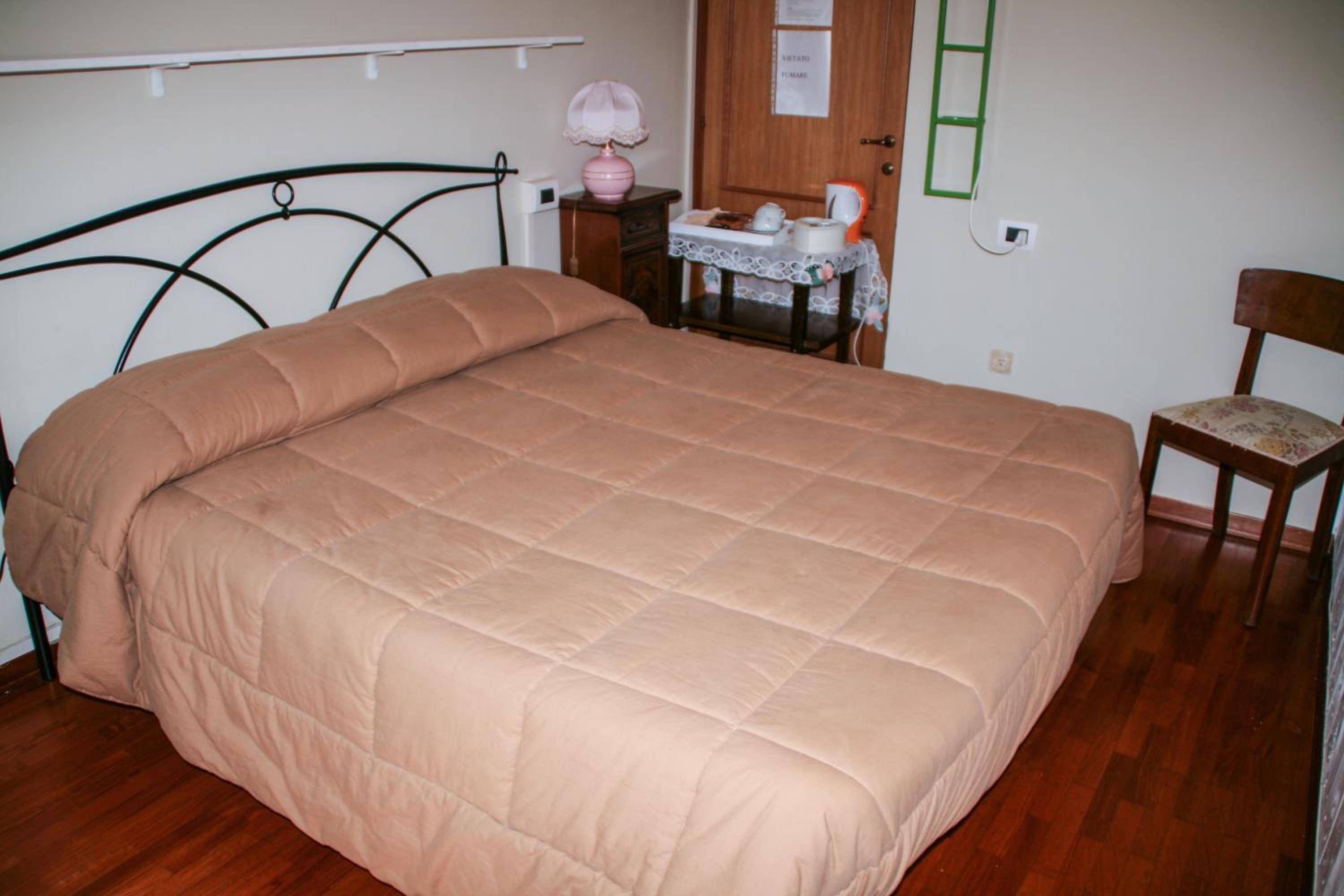 Triple Room - Photo 5
