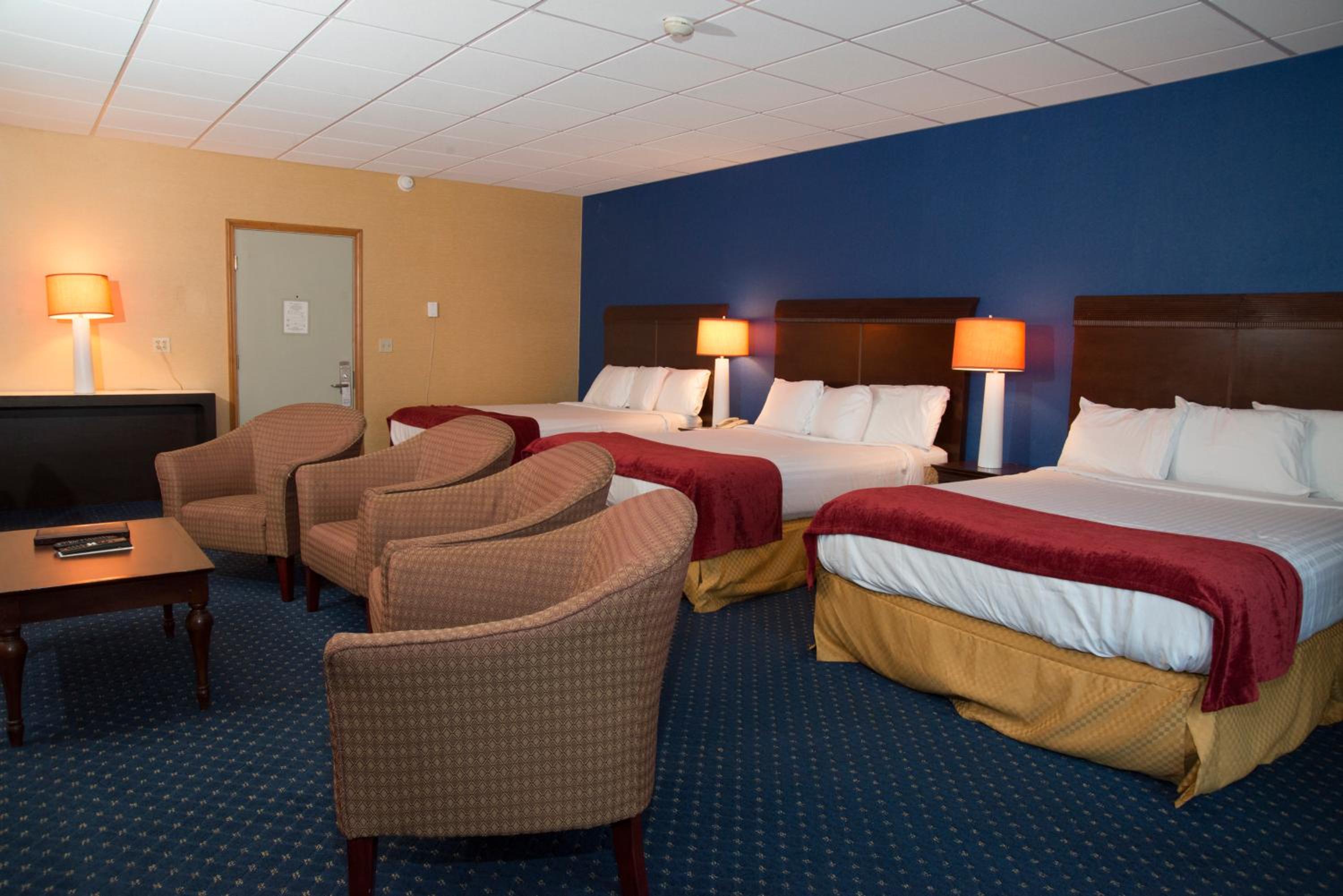 3 queen suite  - Photo 7