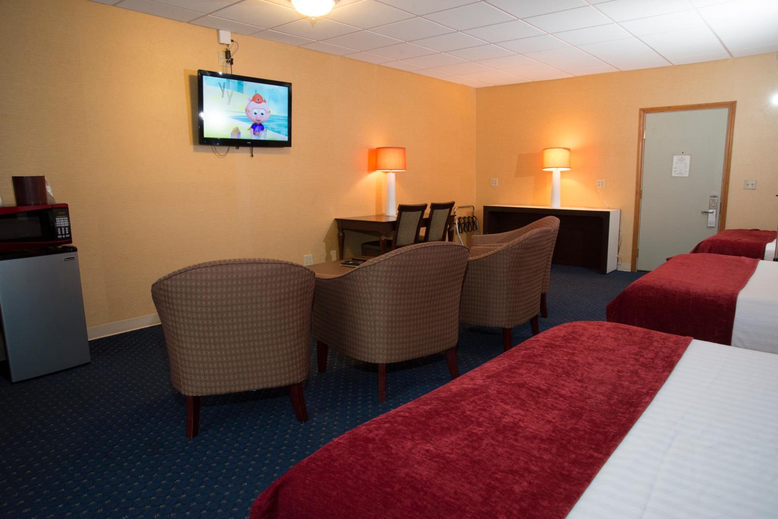 3 queen suite  - Photo 10