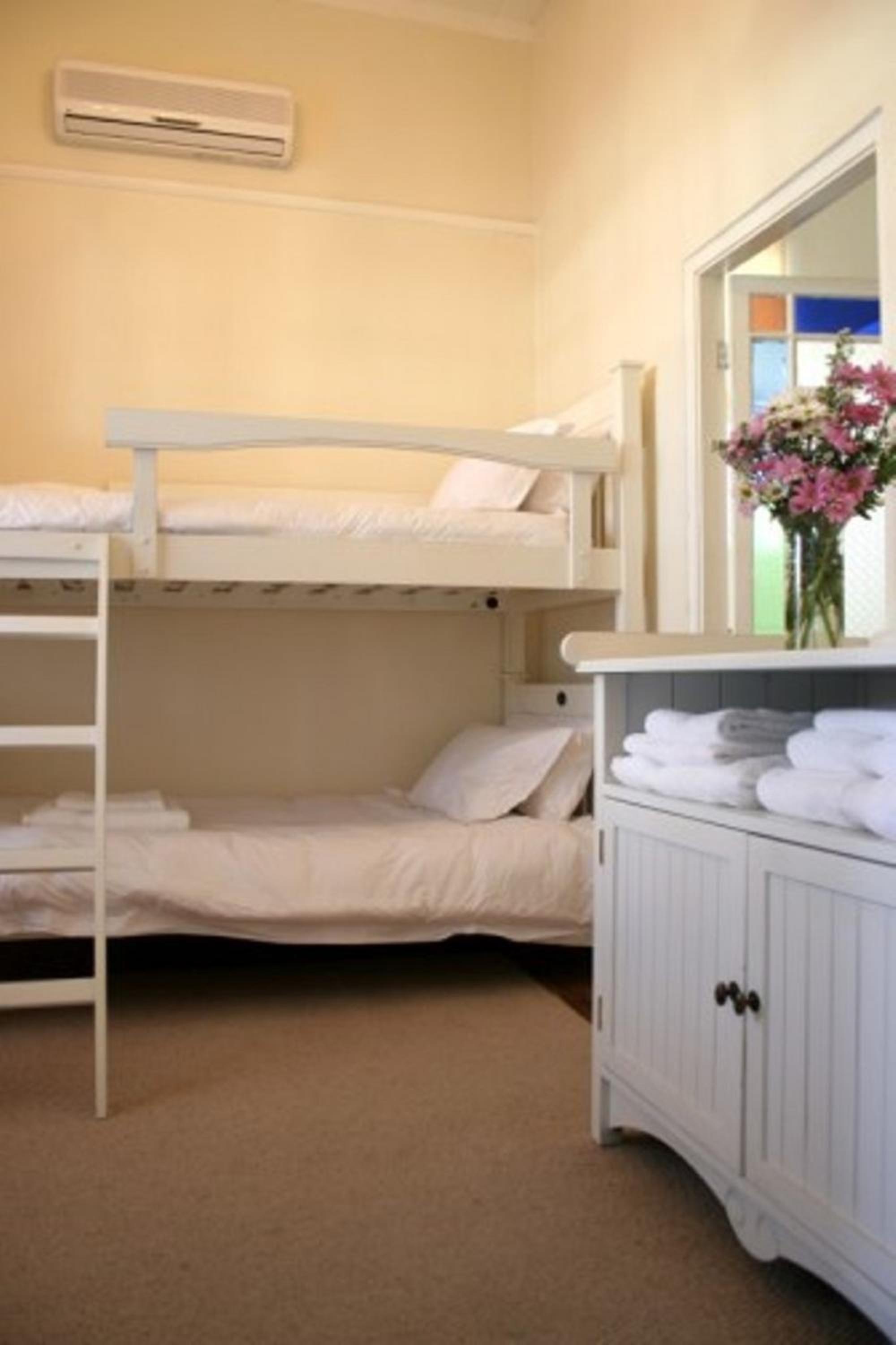 Two-Bedroom Apartment - Photo 7