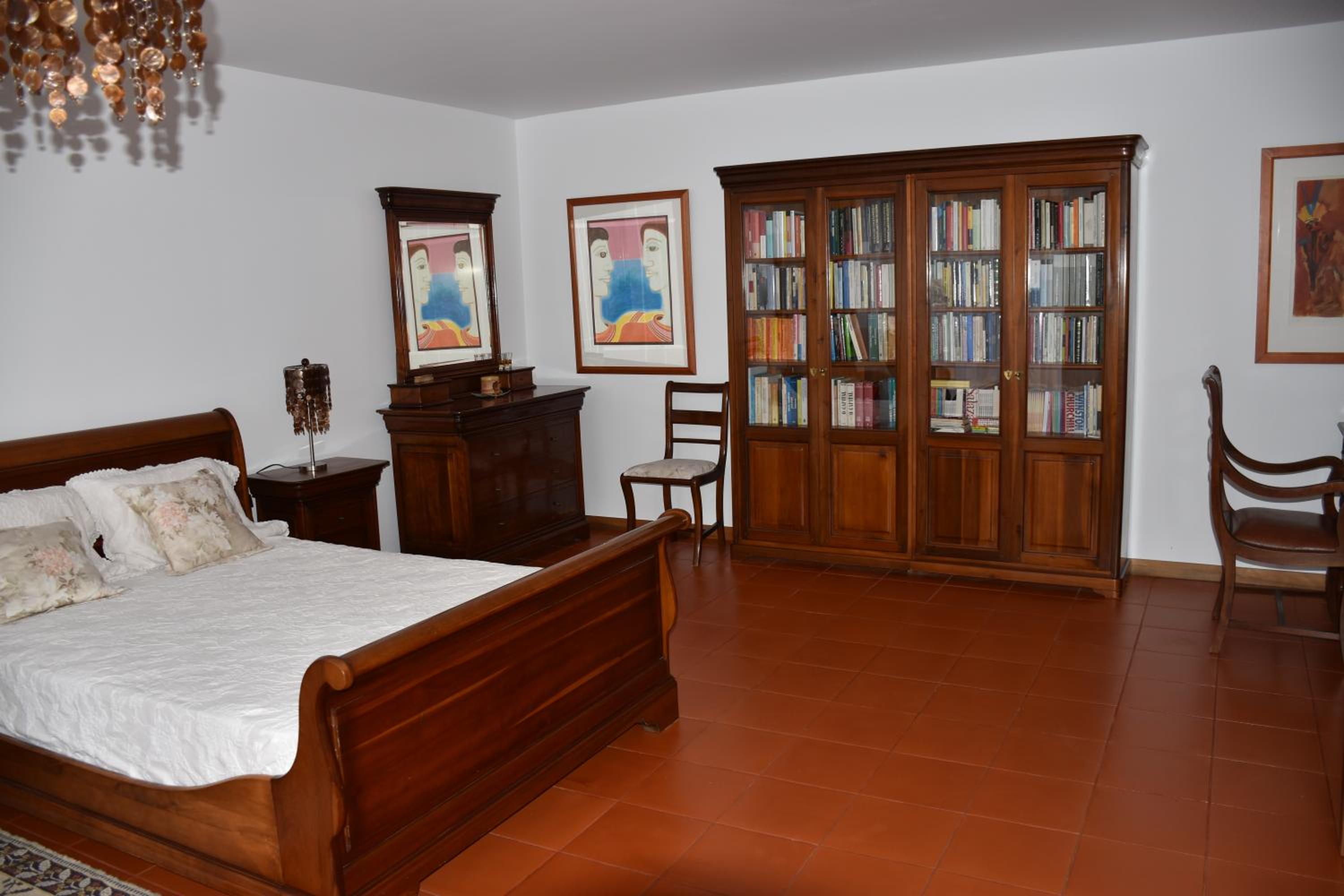 Deluxe Double Room (2 Adults + 1 Child) photo 1