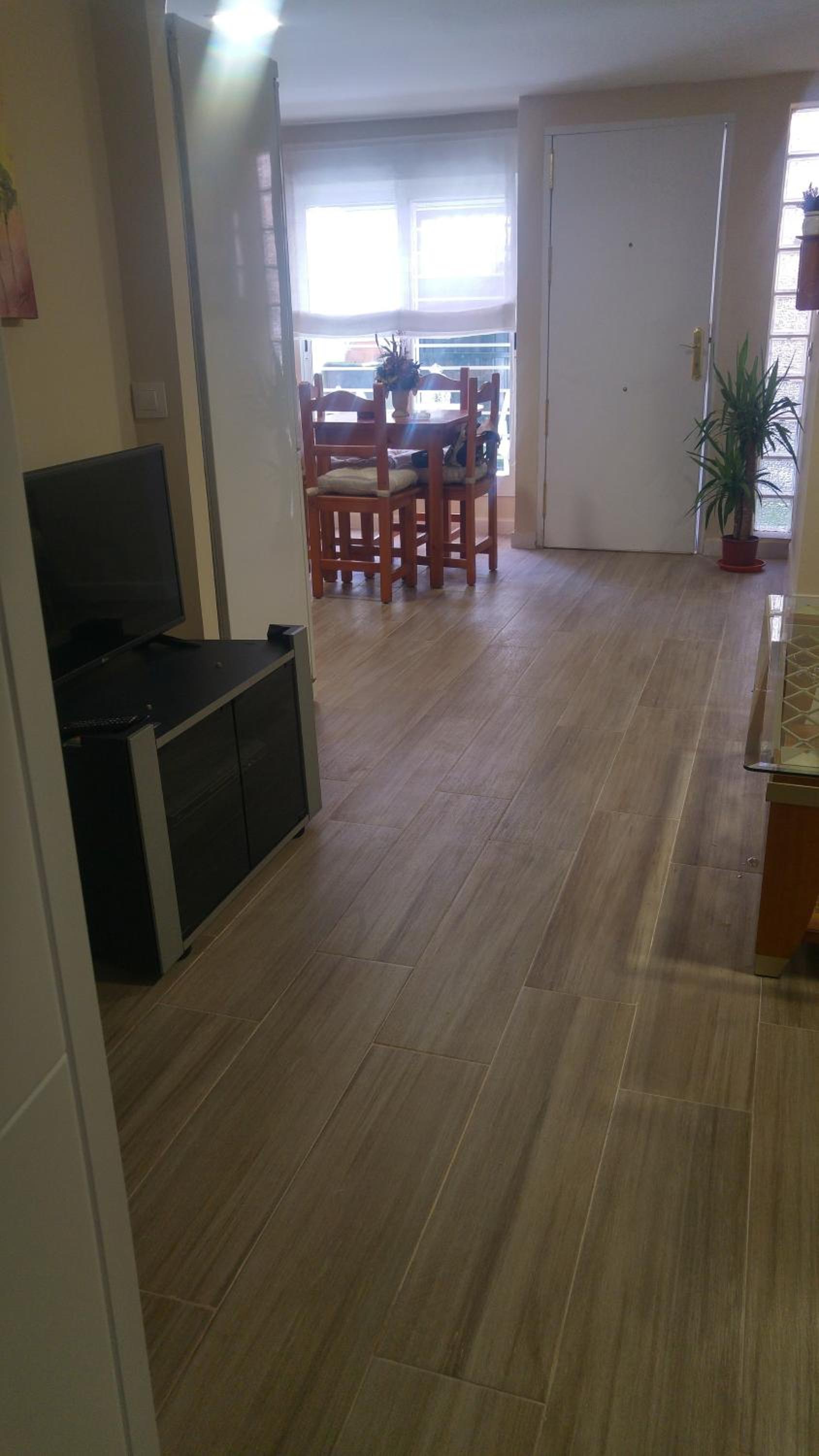 Two-Bedroom House - Photo 1