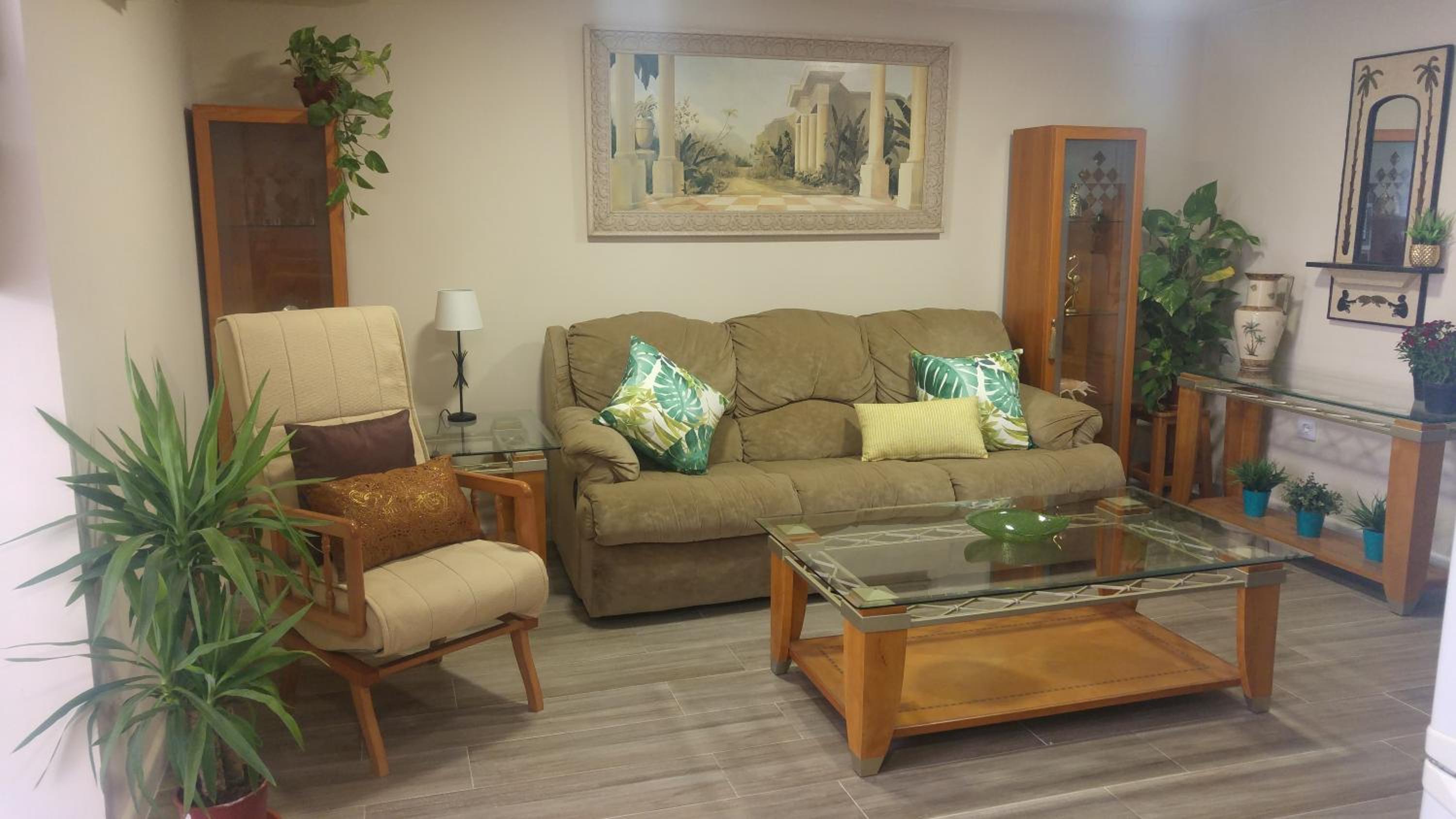 Two-Bedroom House - Photo 33