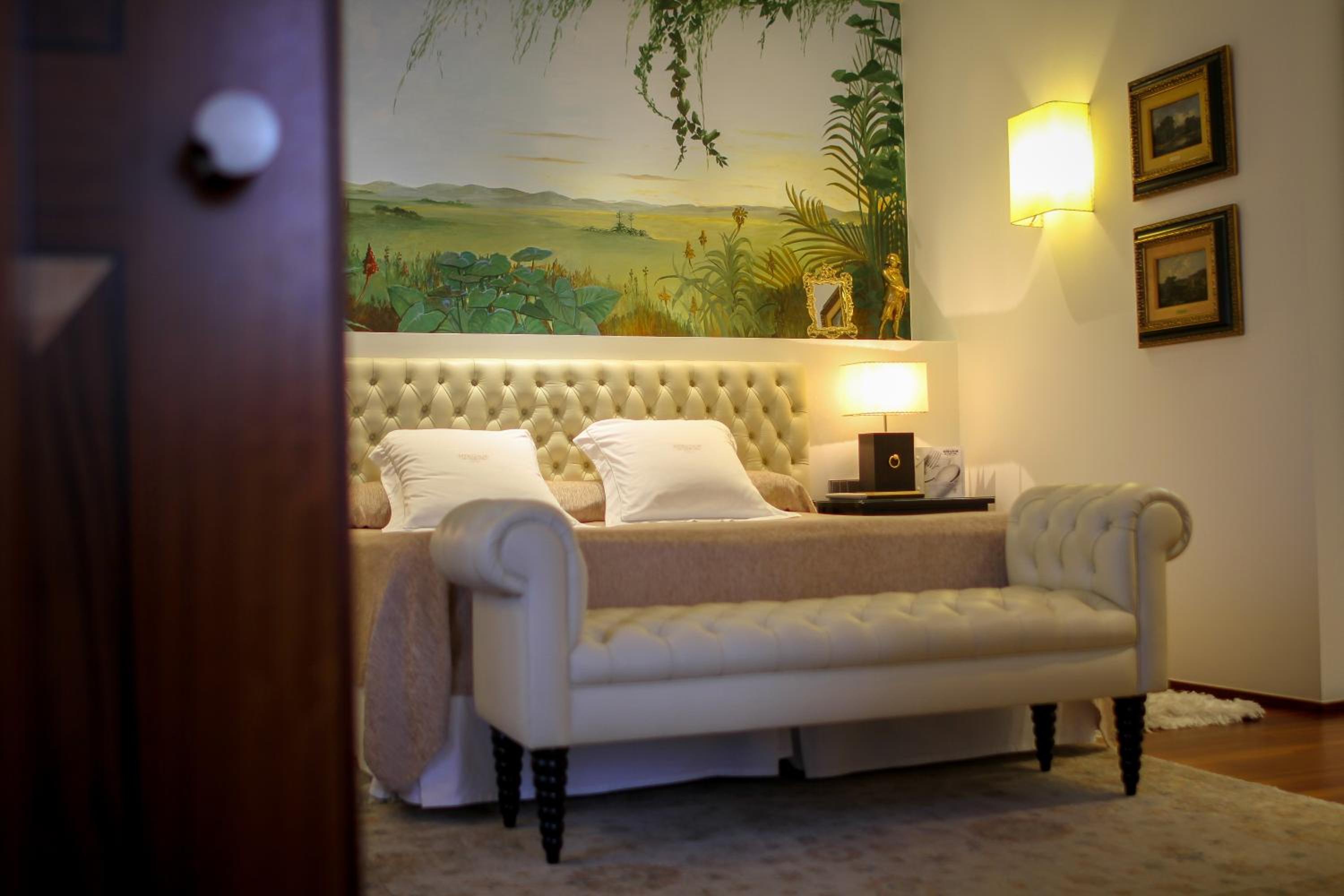 Suite with Terrace - Photo 11