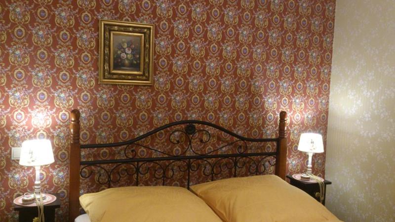 Small Double Room photo 2