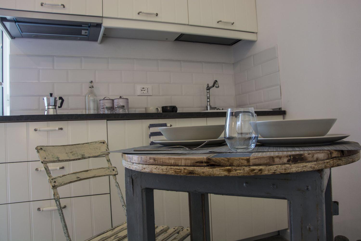 Quadruple Room with Private Bathroom - Photo 2