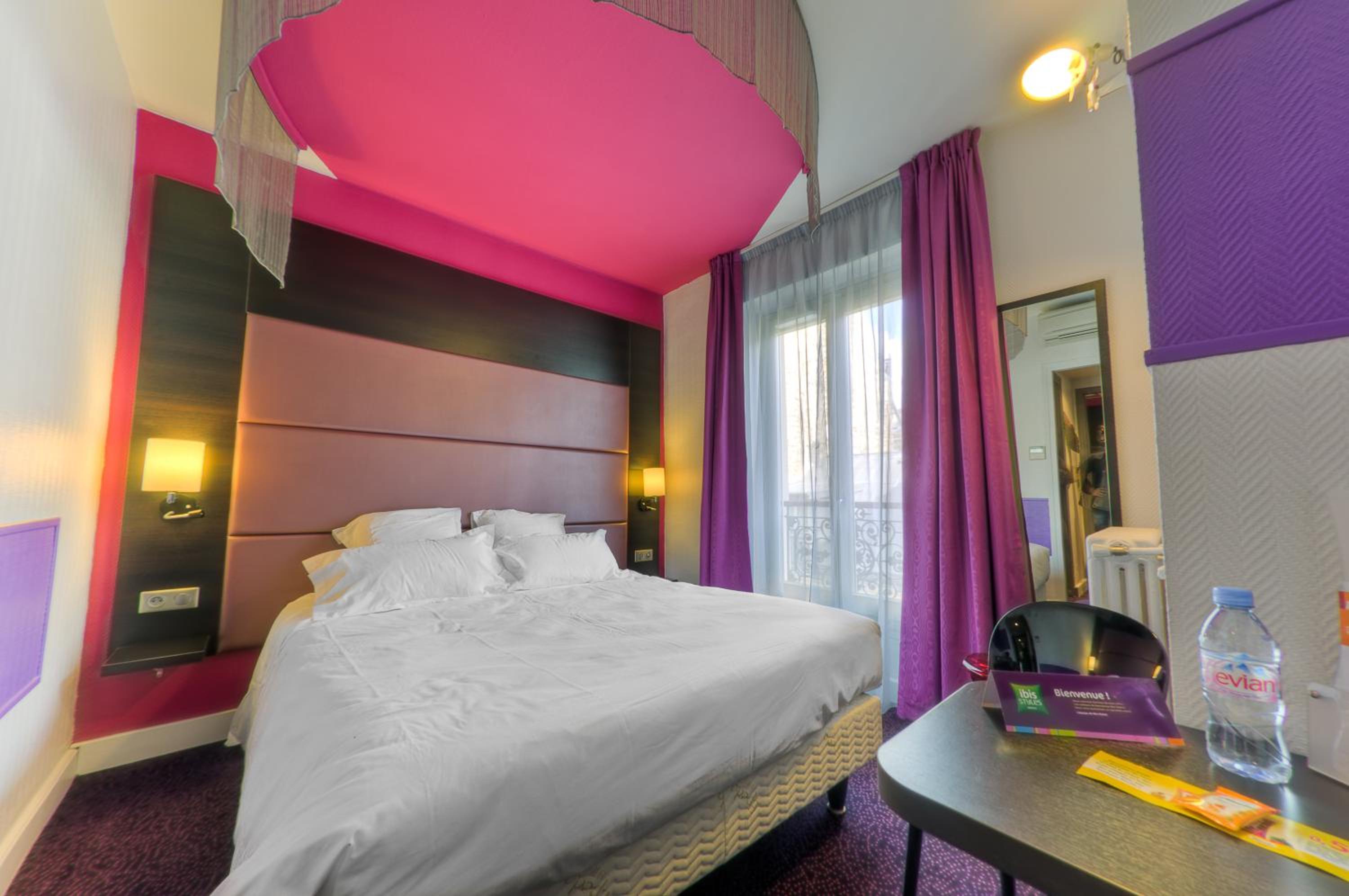 Standard Double Room photo 3