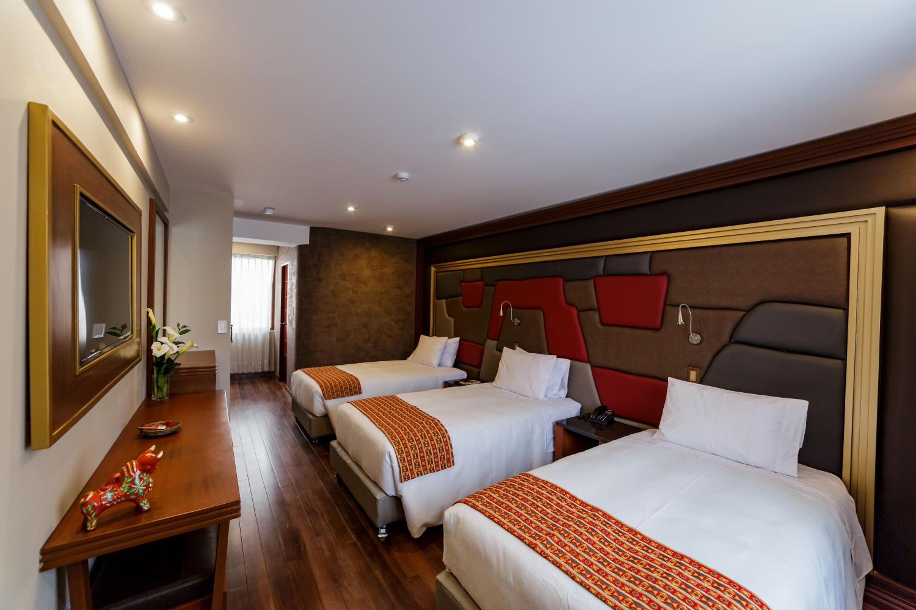 Superior Triple Room photo 3