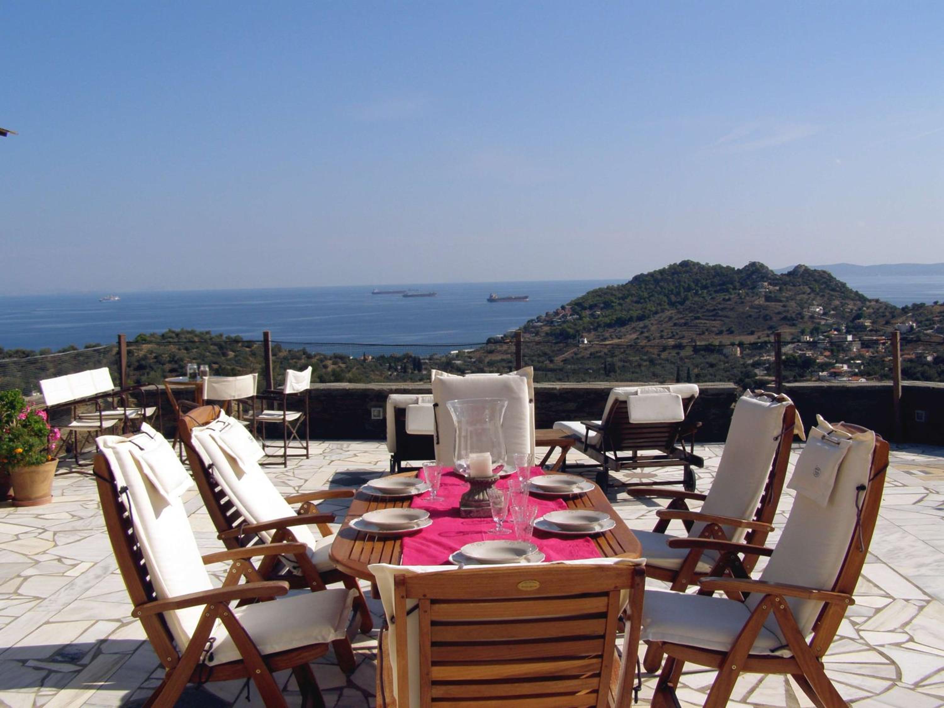 Villa com Piscina Privativa | Vista Panorâmica para o Mar