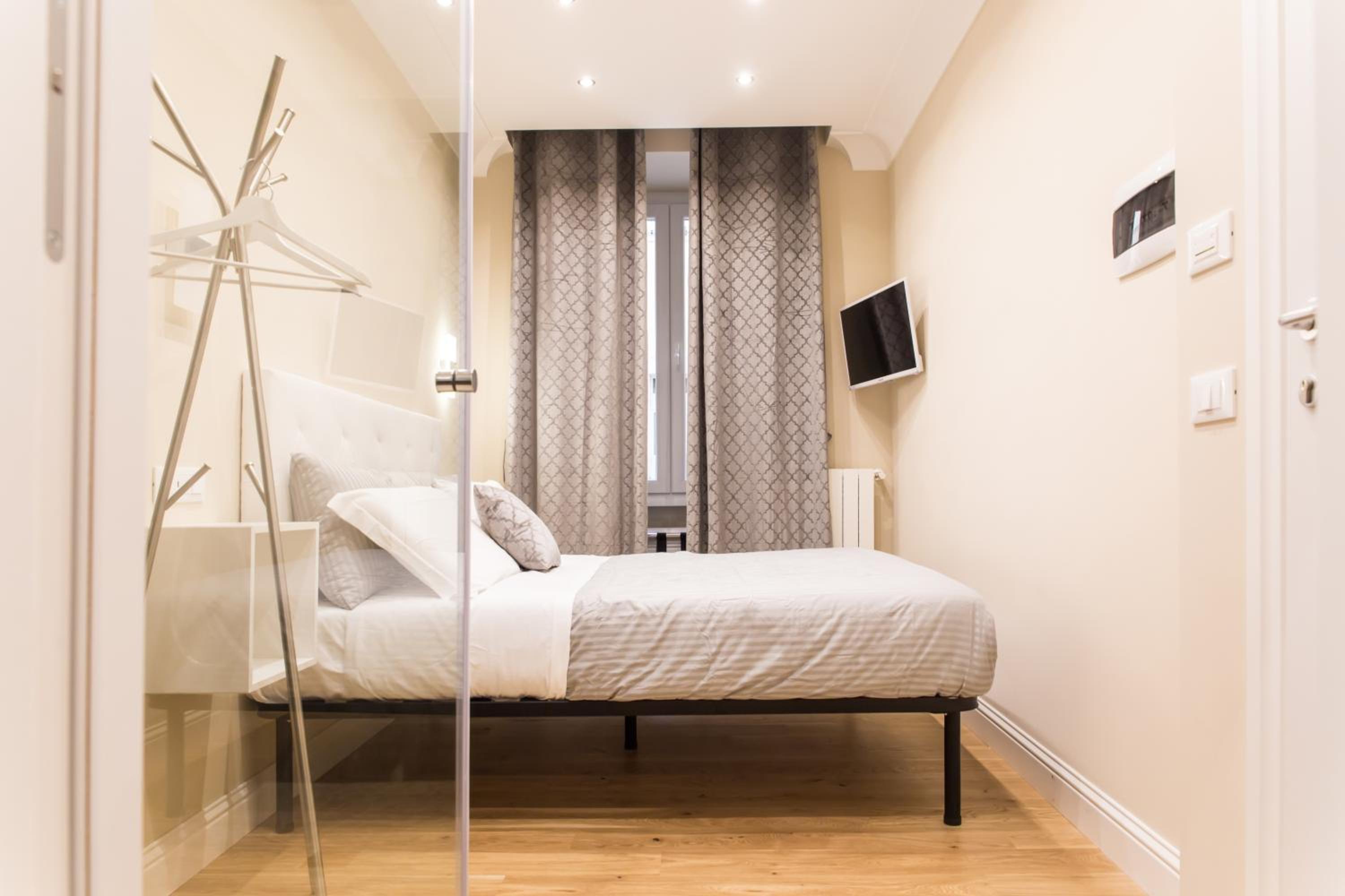 Small Double Room photo 3