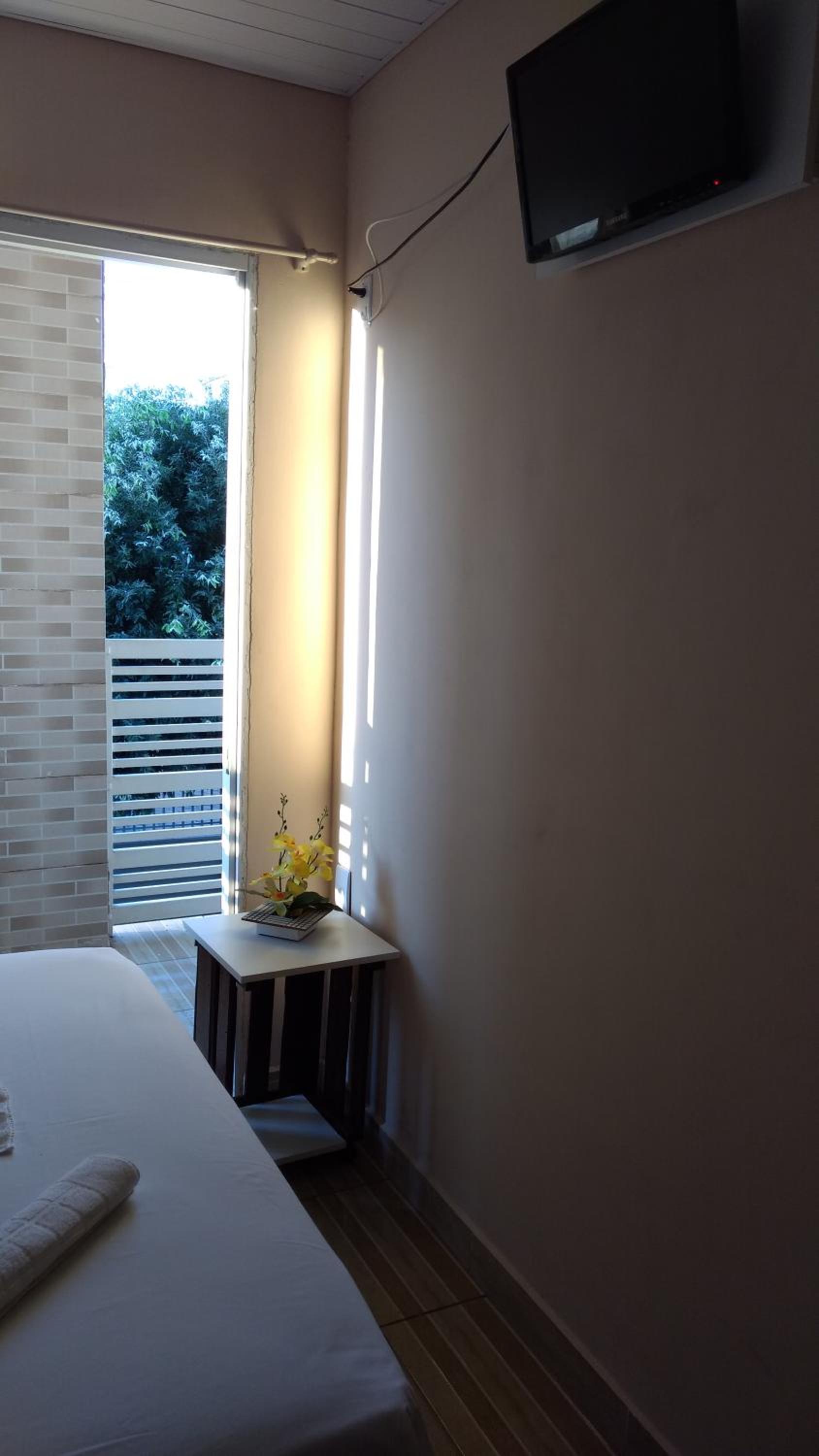 Double Room with Patio - Photo 12