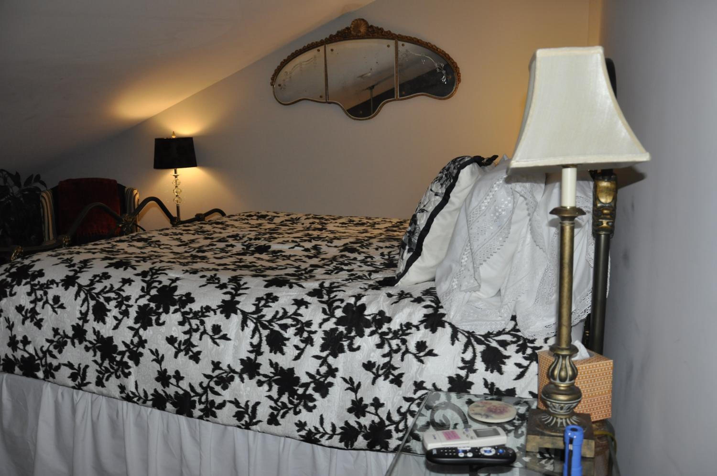 King Room with Spa Bath photo 2