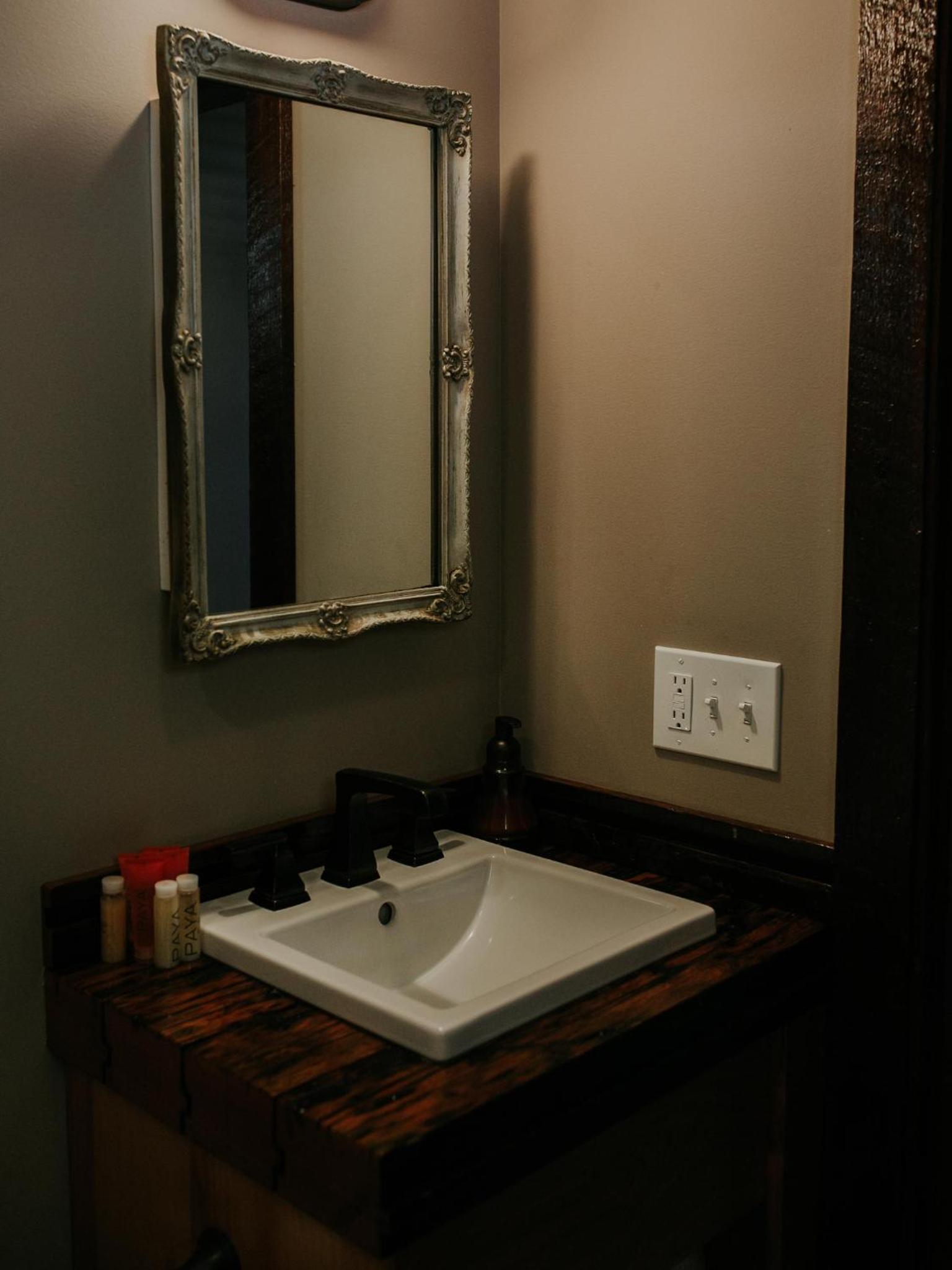 Luxury Quadruple Room photo 3