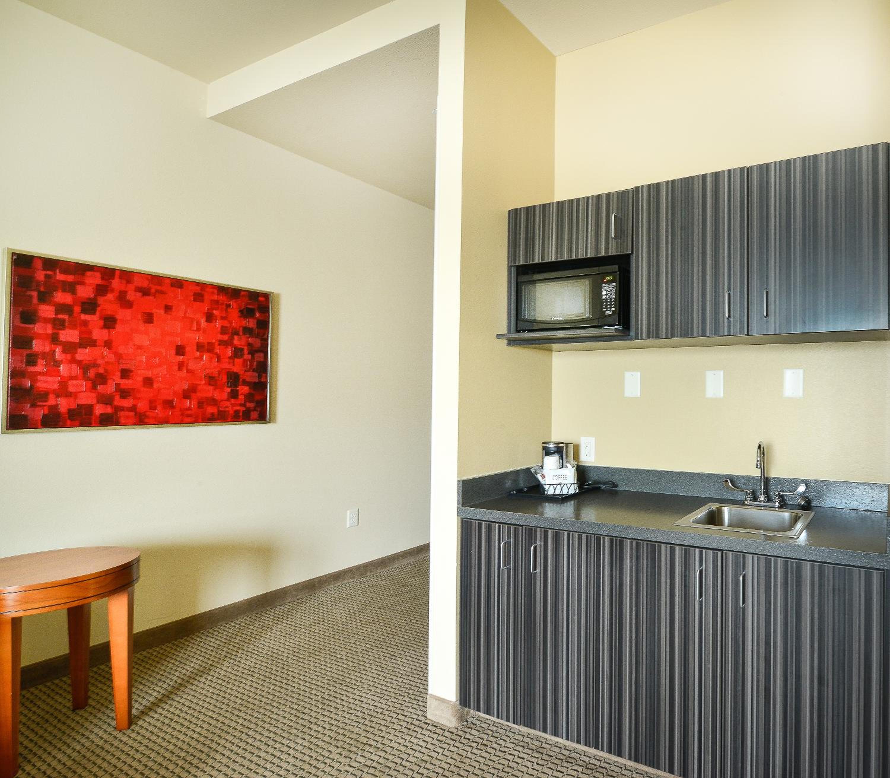King Room - Non-Smoking photo 3