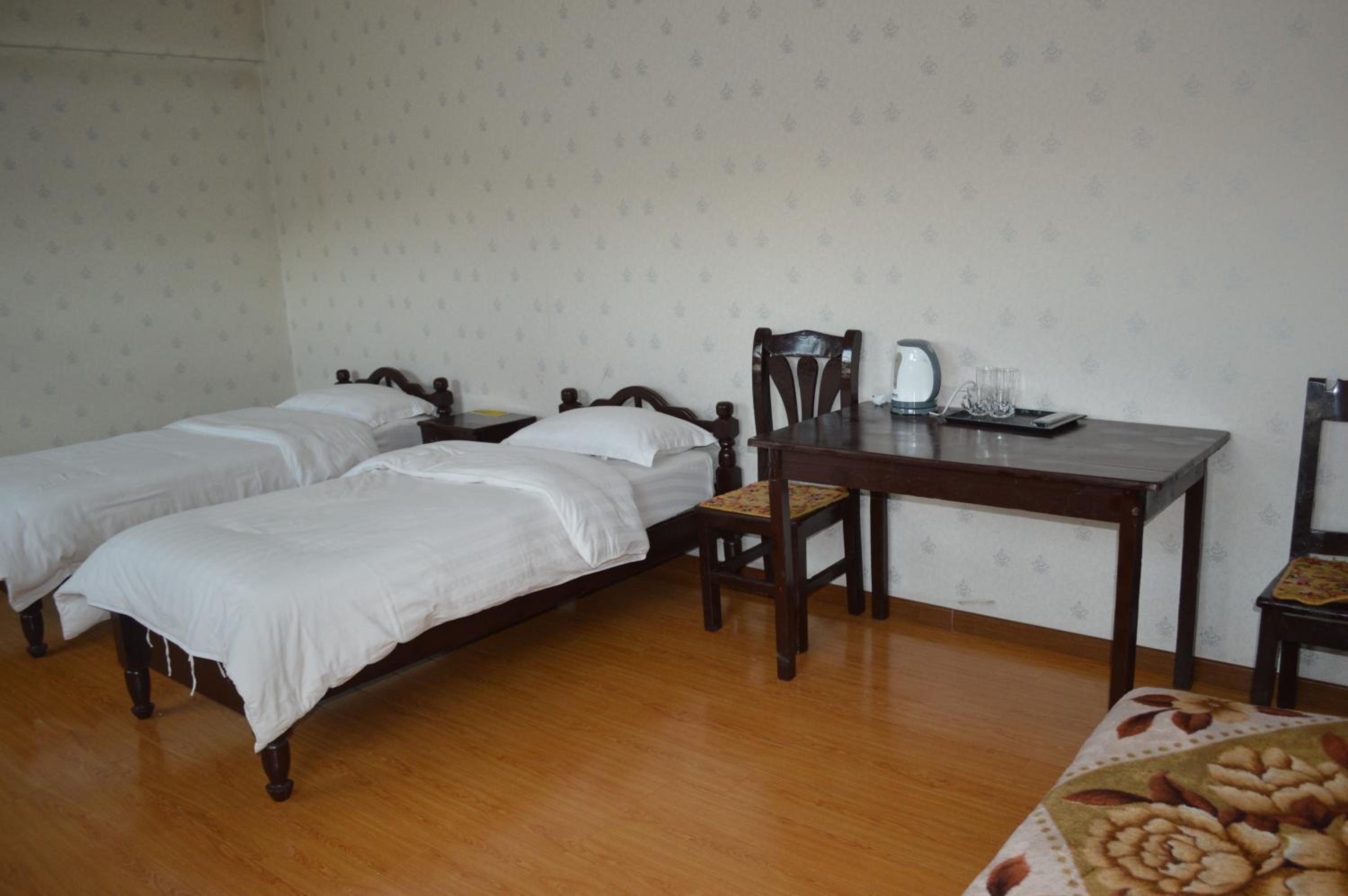 Twin Room with Private Bathroom