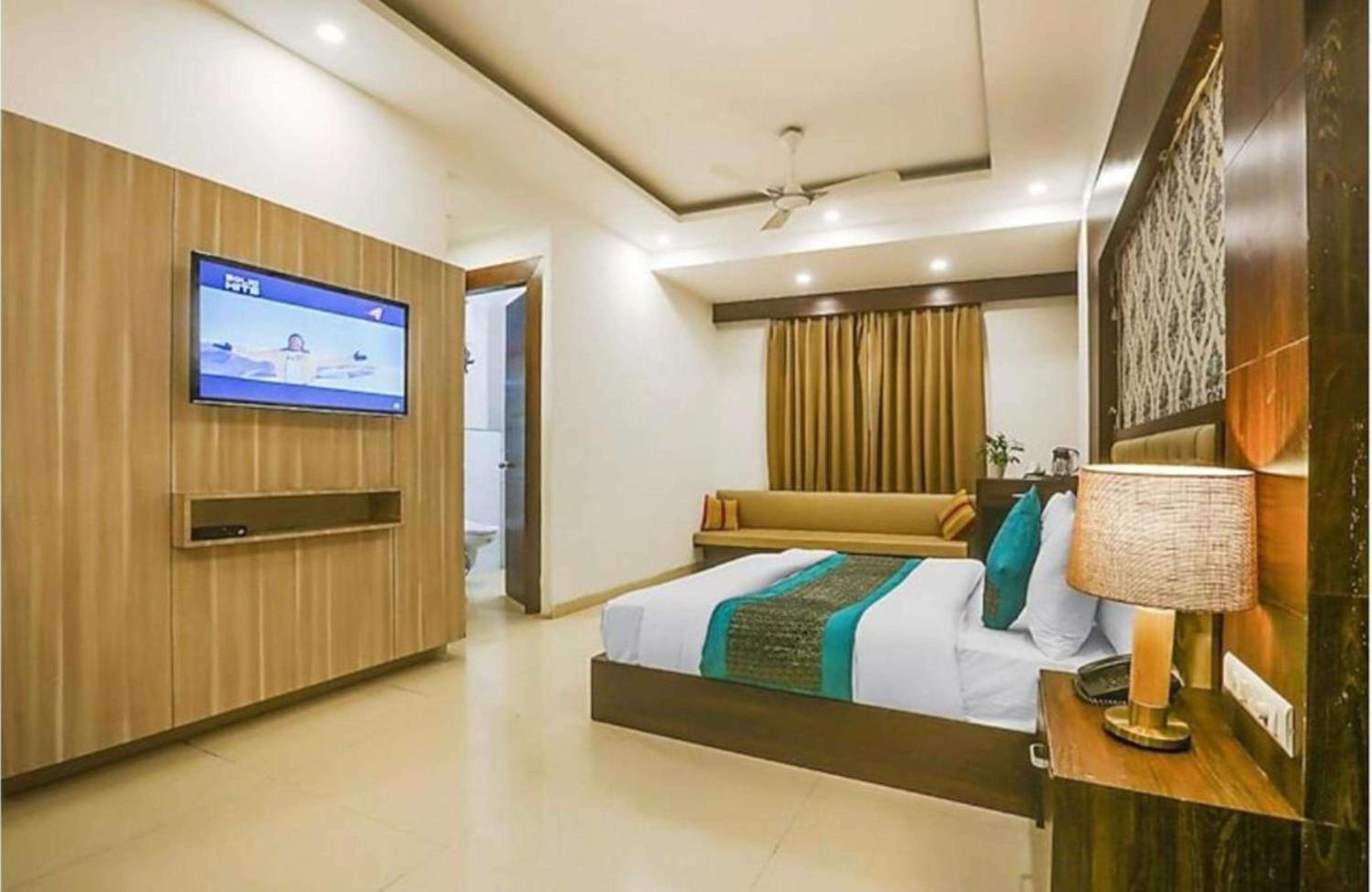 Superior Suite