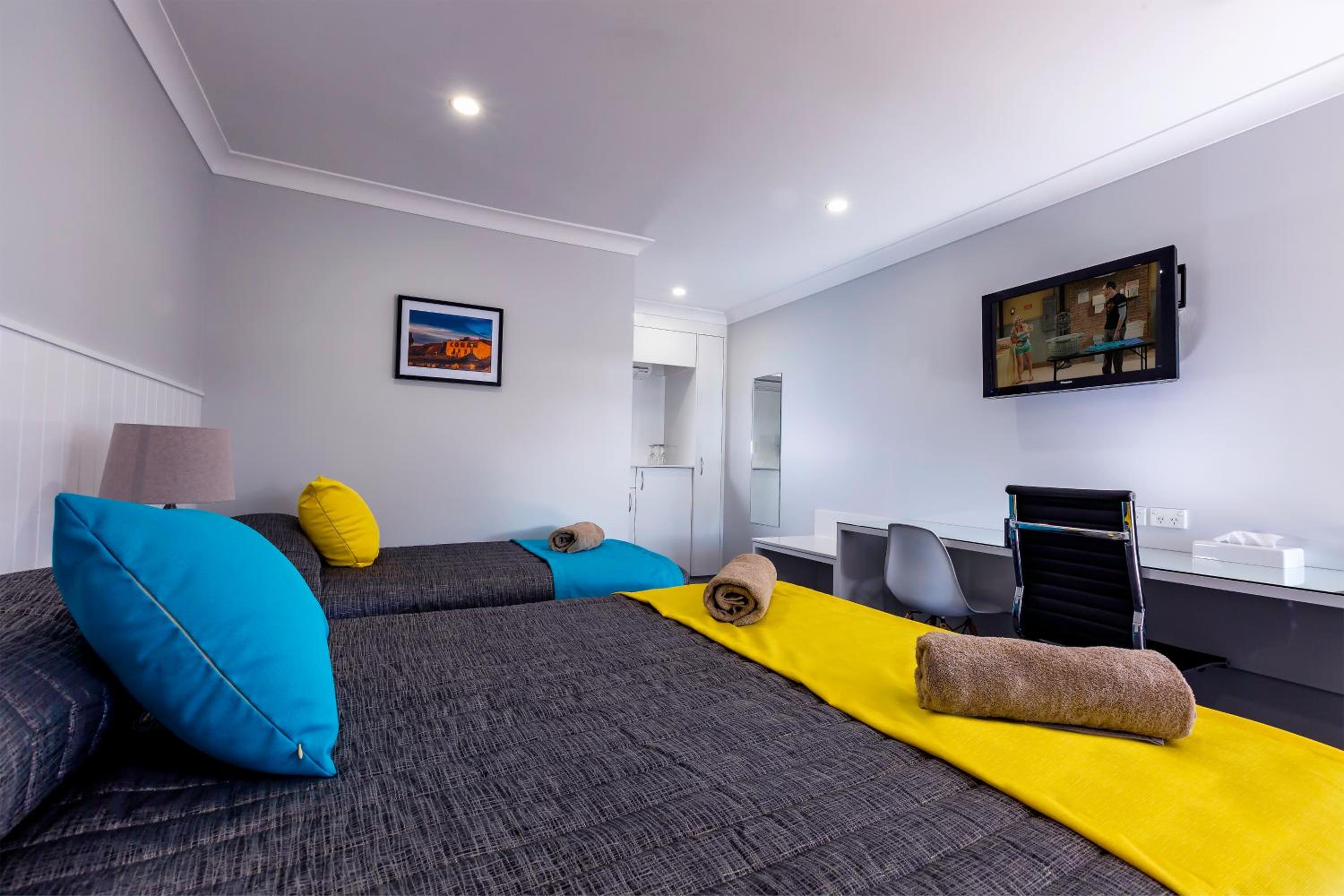 Deluxe Double or Twin Room - Photo 3