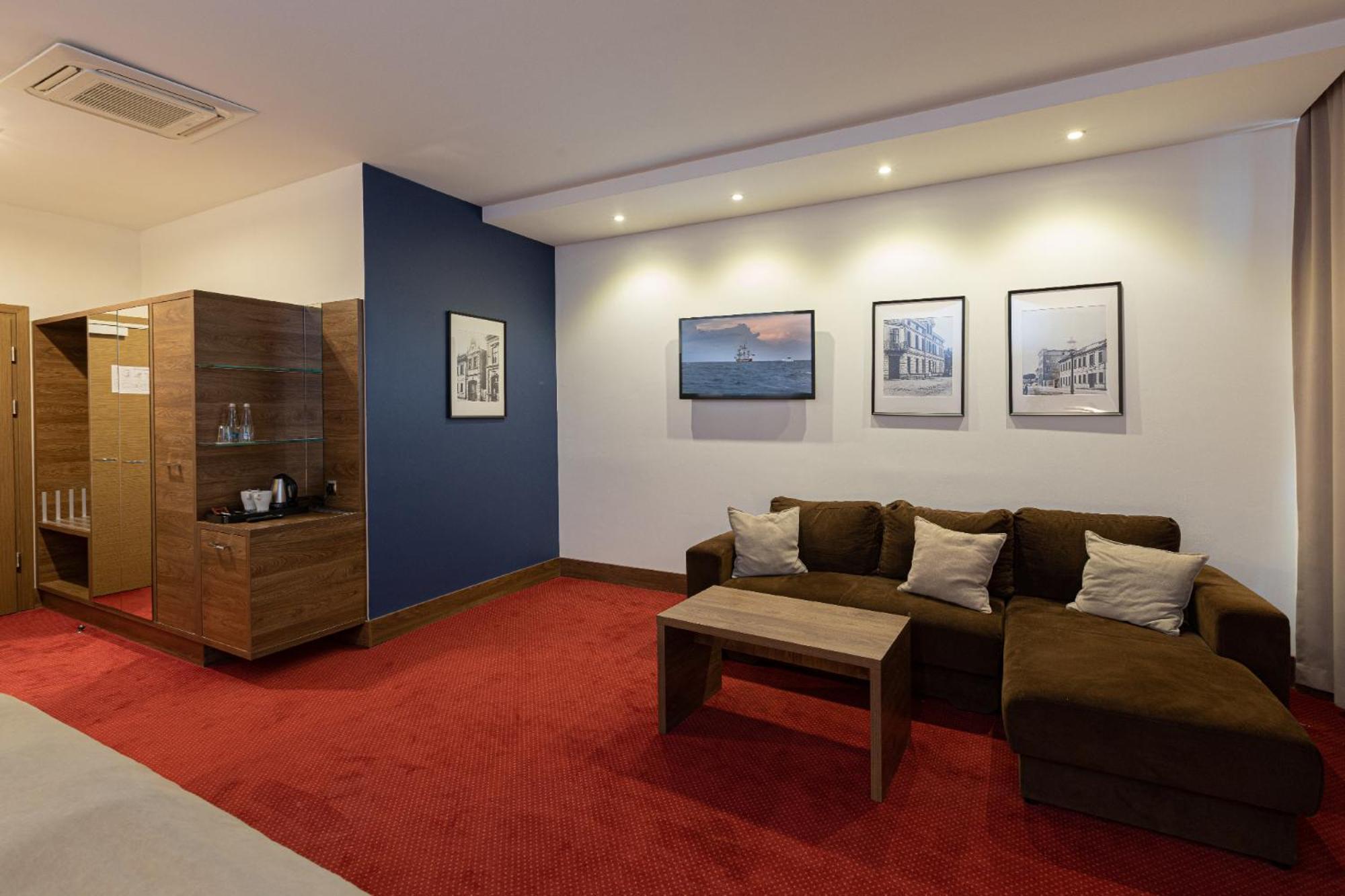 Comfort Triple Room photo 1