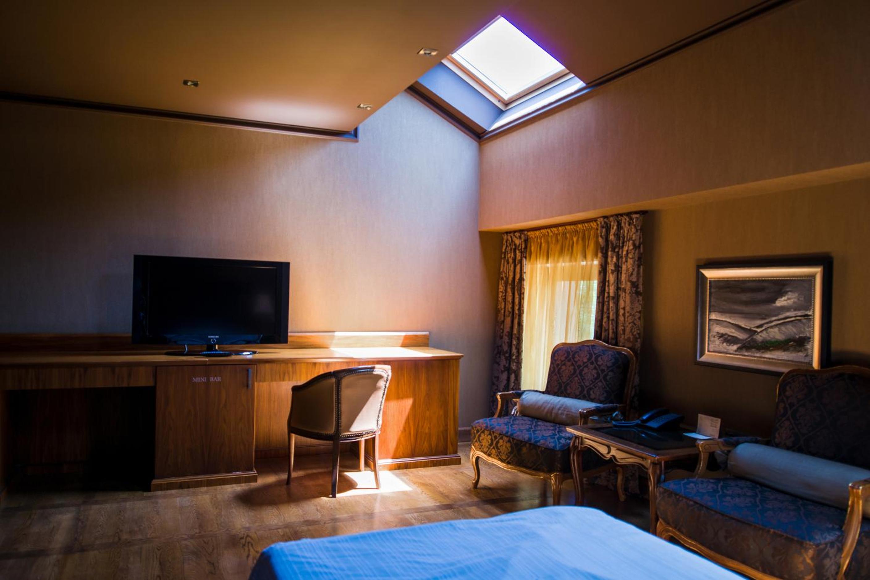 Deluxe Twin Room photo 2