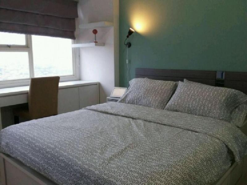 Studio Apartment - Photo 1