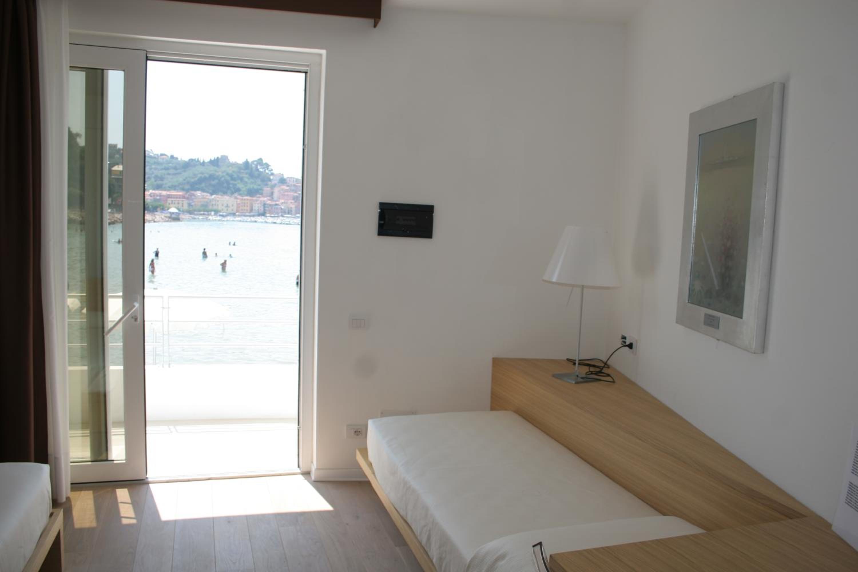 Triple Room with Sea View photo 3