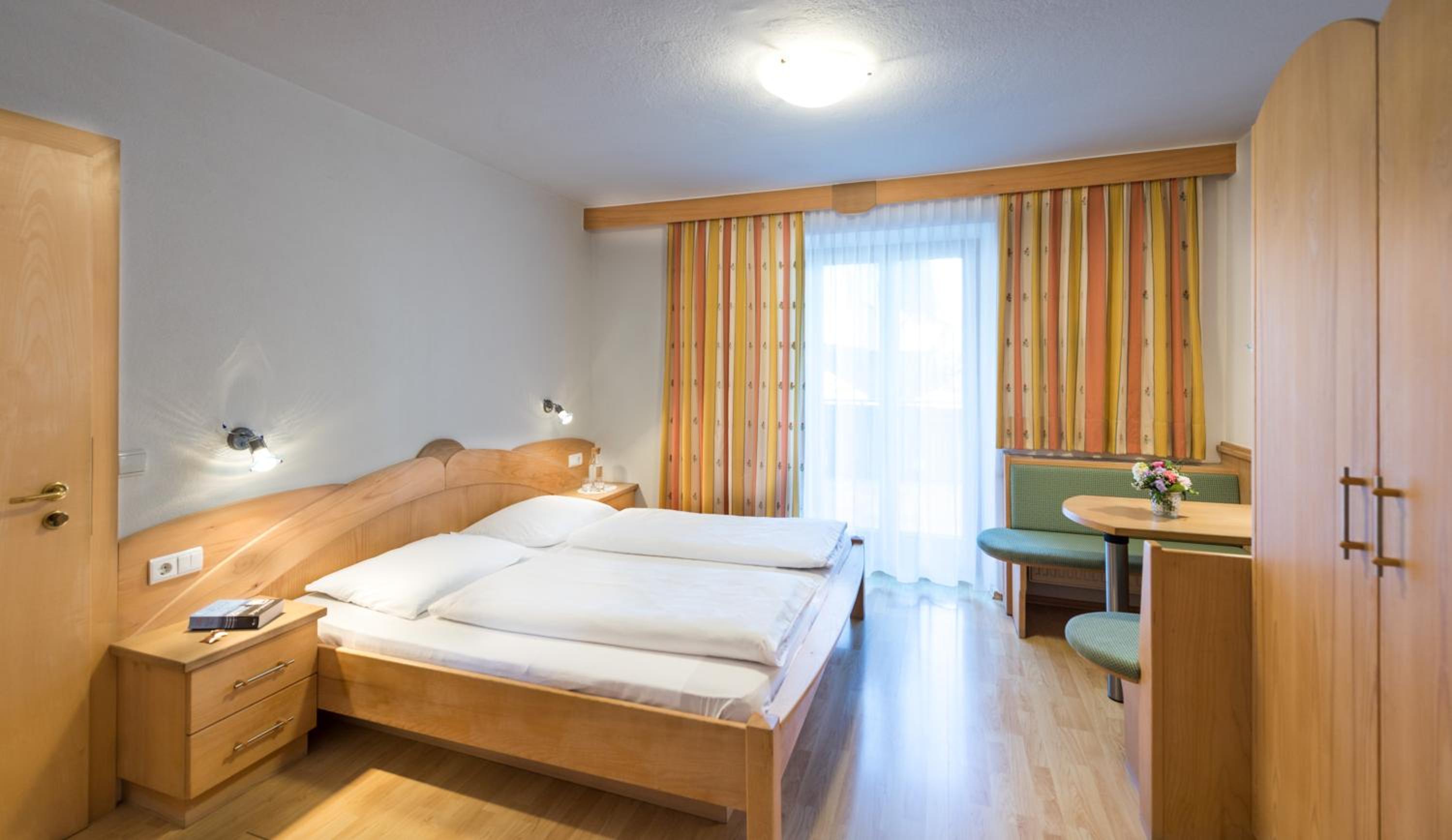 Double Room - Photo 9
