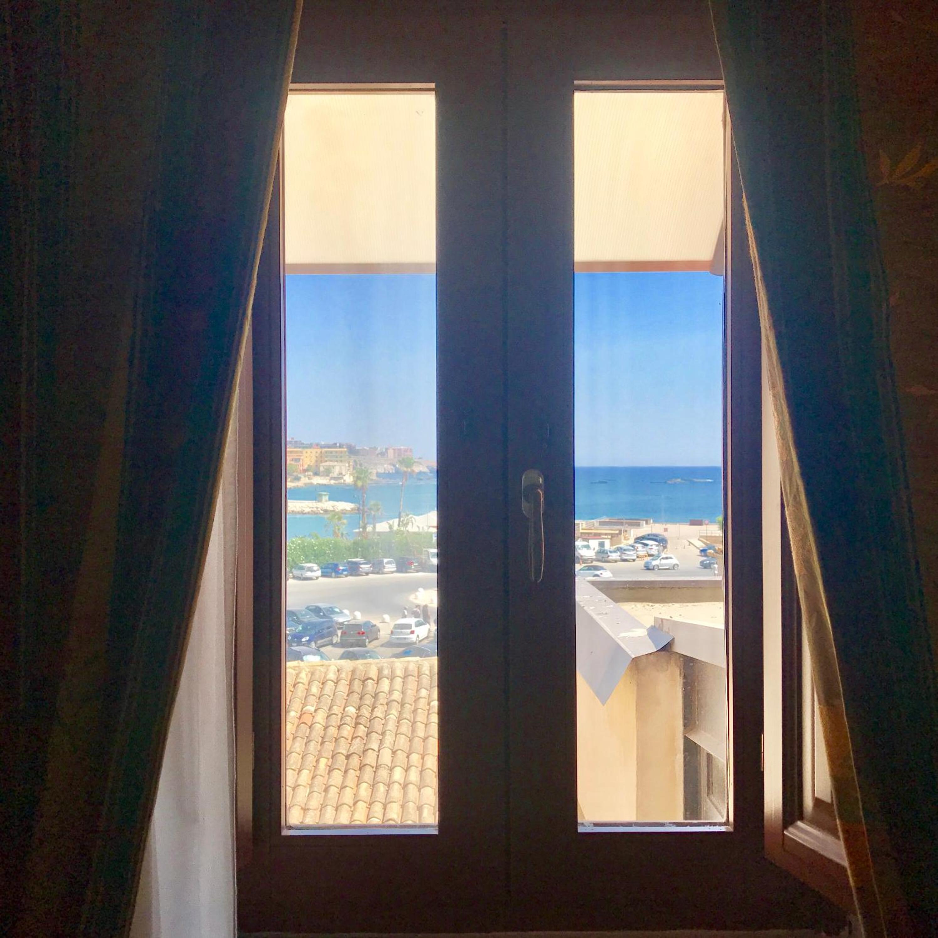  Double or Twin Room with Sea View - Attic - Photo 2