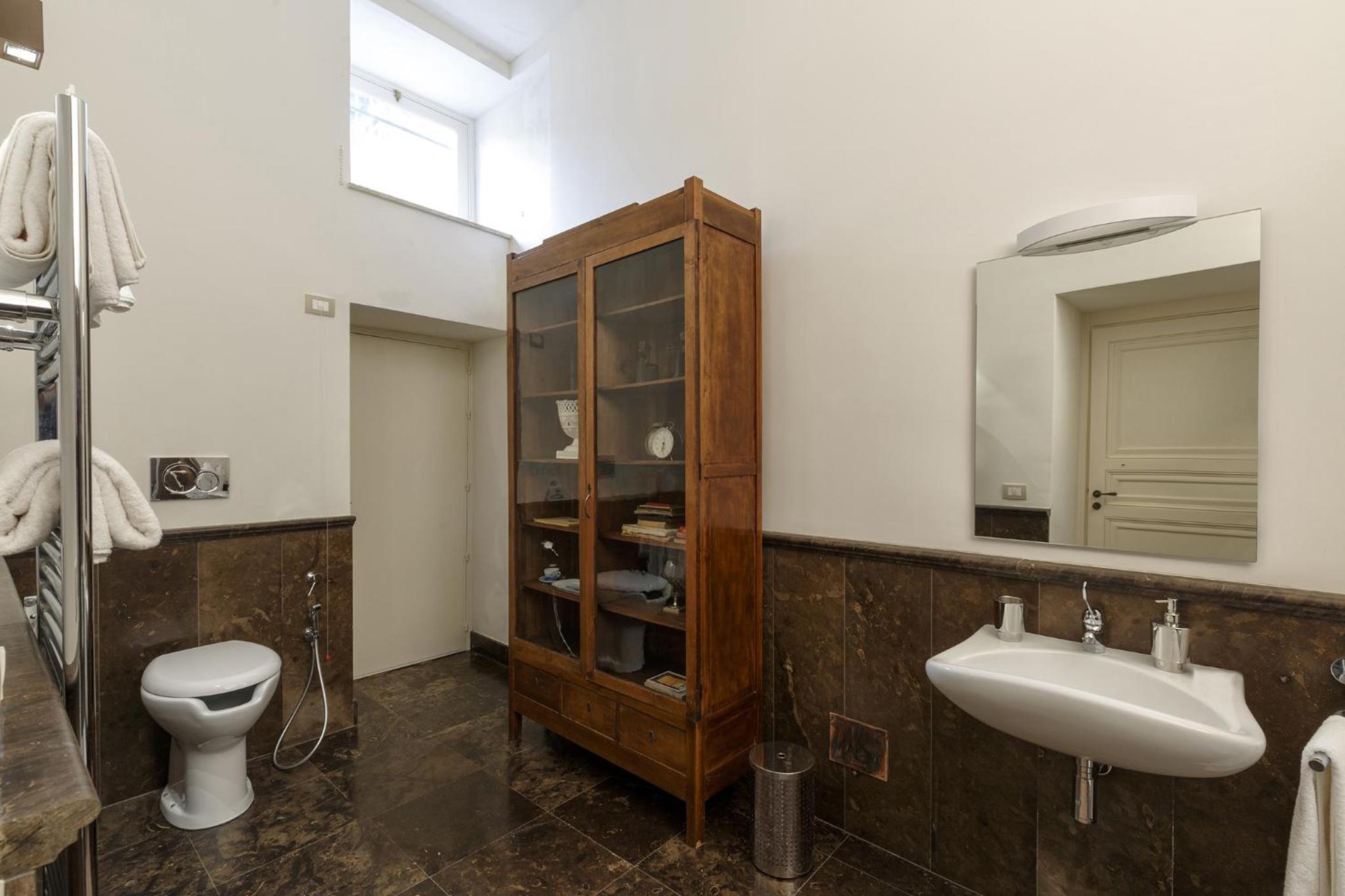 Edel Modica, Foto 4