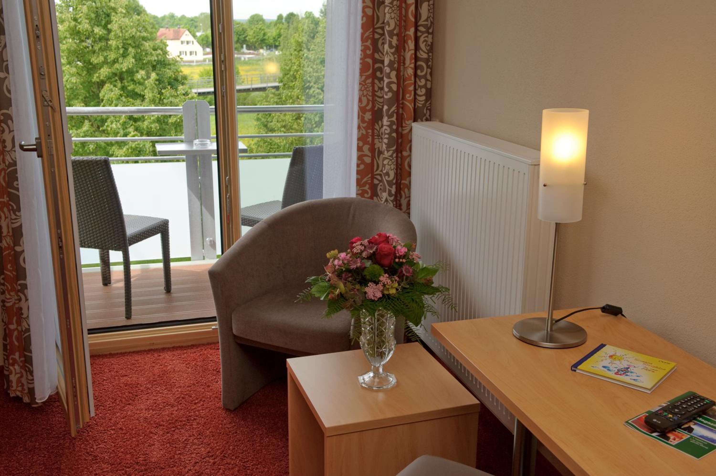 Double Room with Balcony Altmühlaue - Photo 2