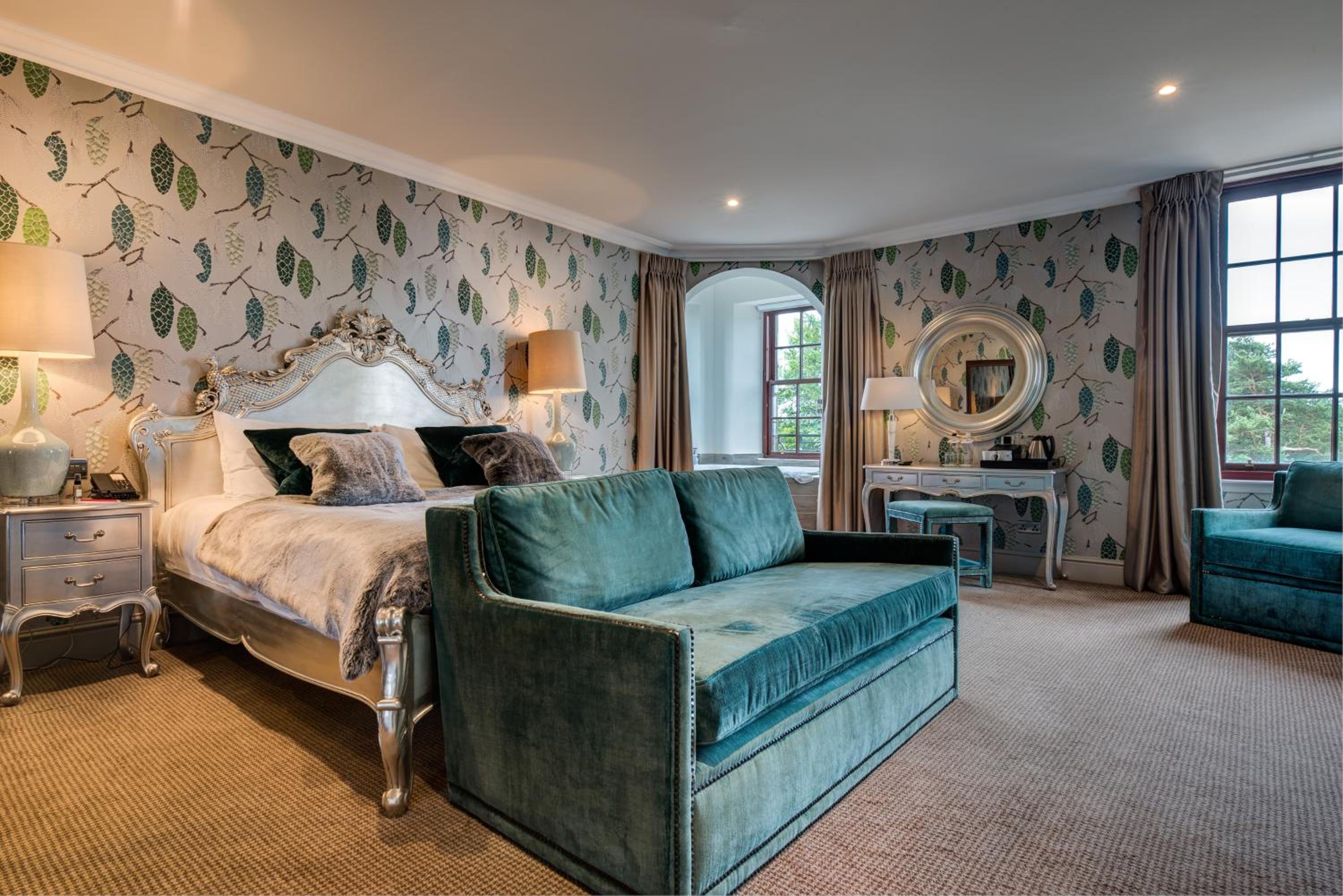 Clyde Suite with Spa Bath - Photo 4