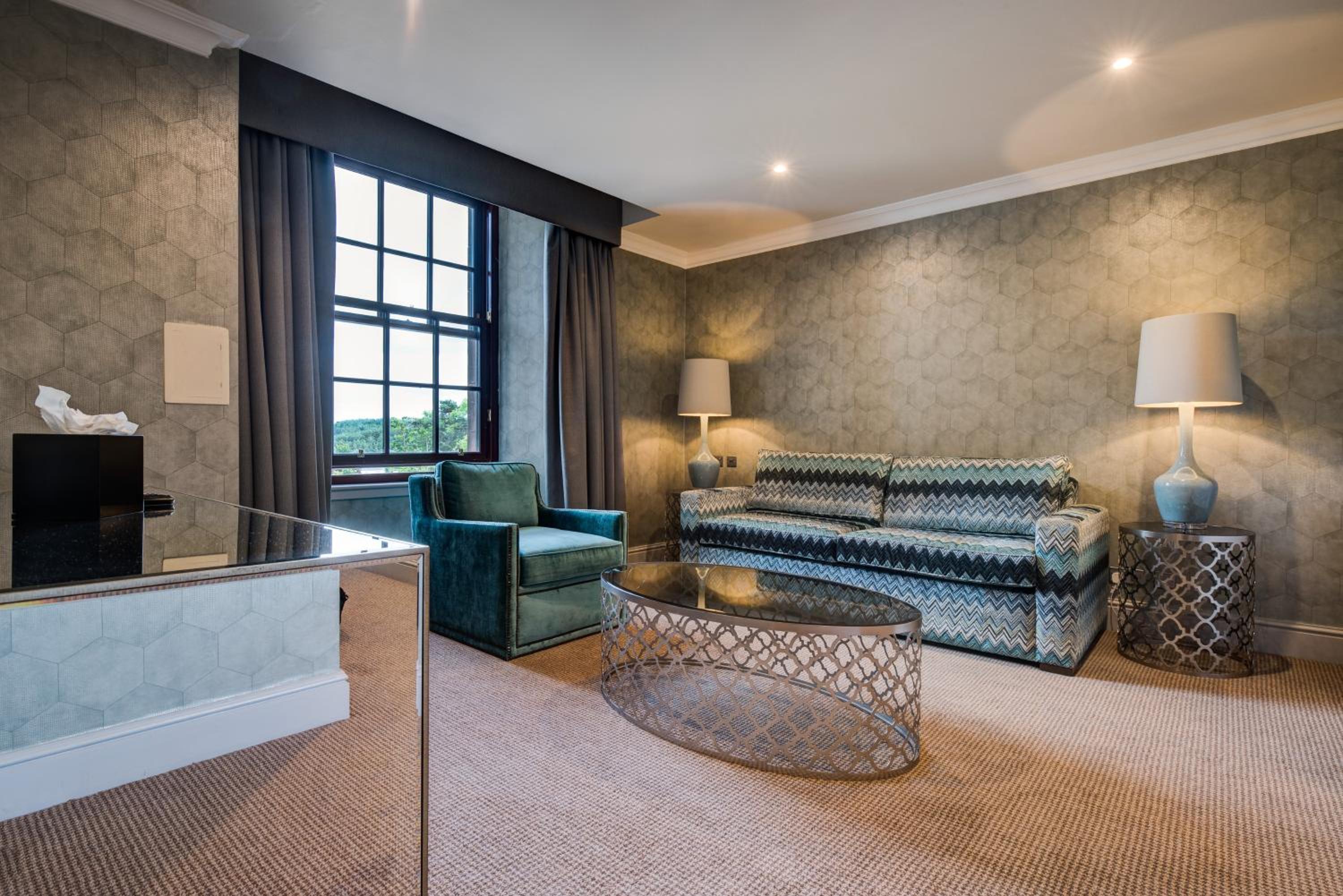Clyde Suite with Spa Bath - Photo 6